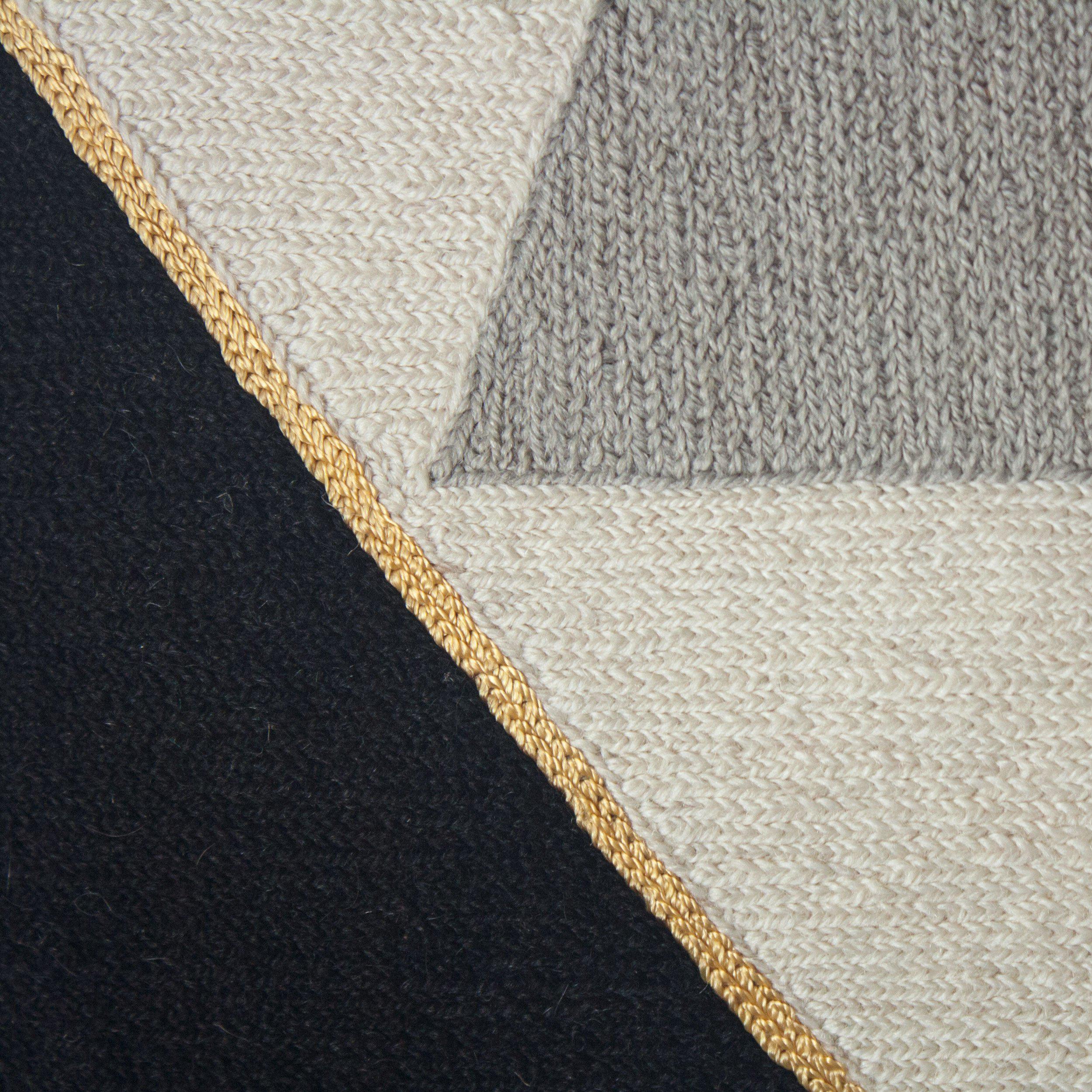 Midnight Cliff Pillow、mySite、gigharbornorthrealestate