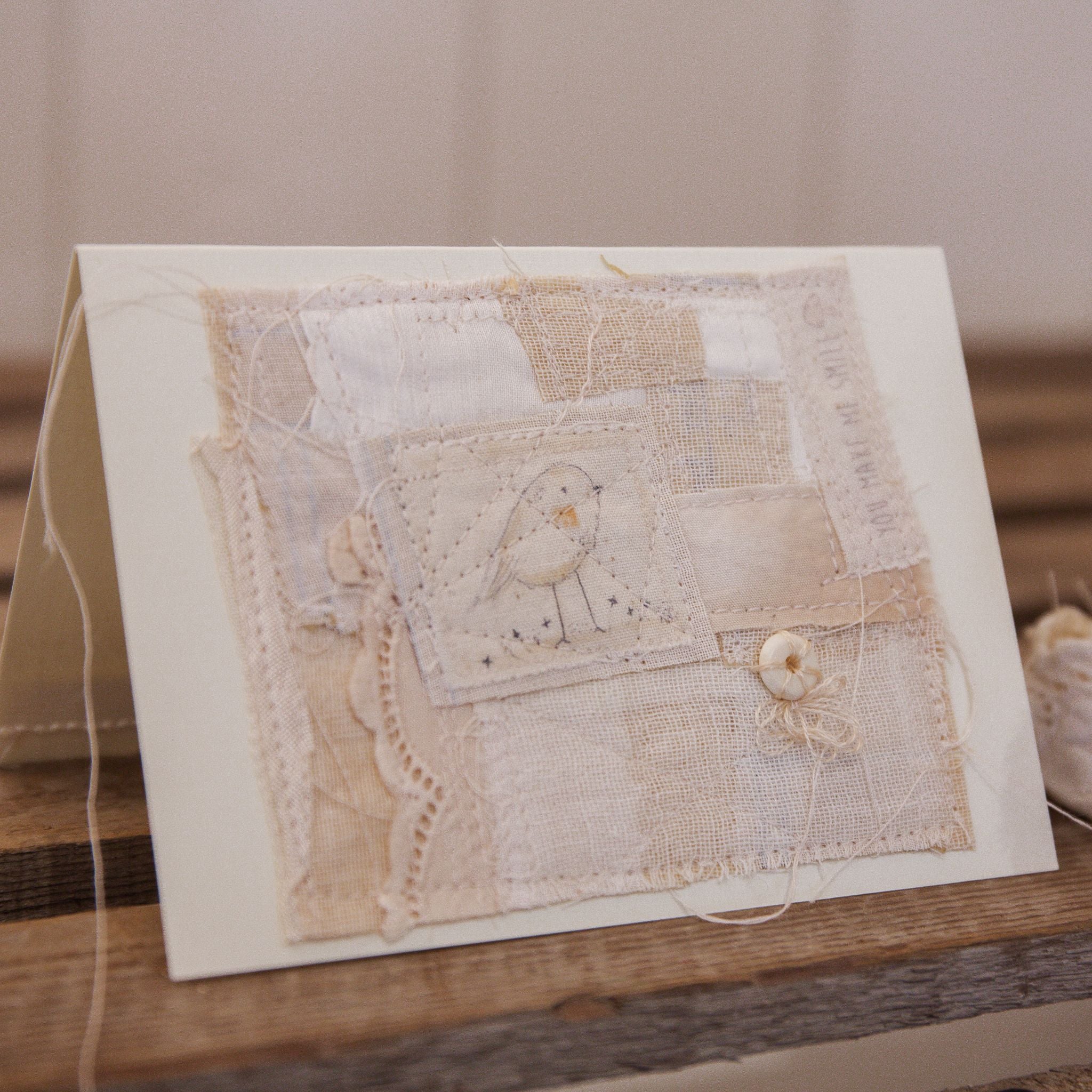 RETIRED - Hutch Studio - Lovely Love Note - Hand-Crafted Curly Mohair Cream Bunny、mySite、g9winljtr