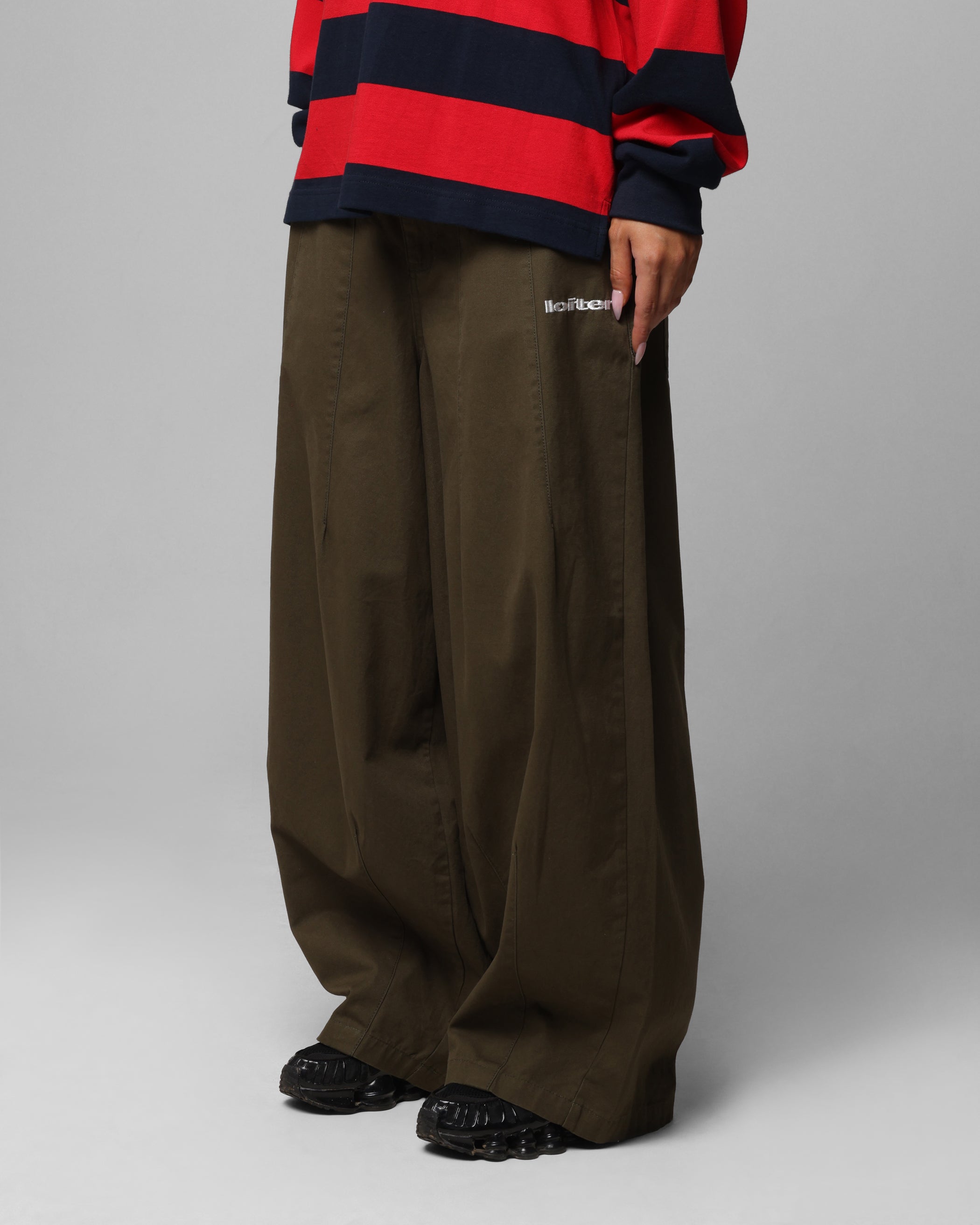 {product_title} - {shop_name}