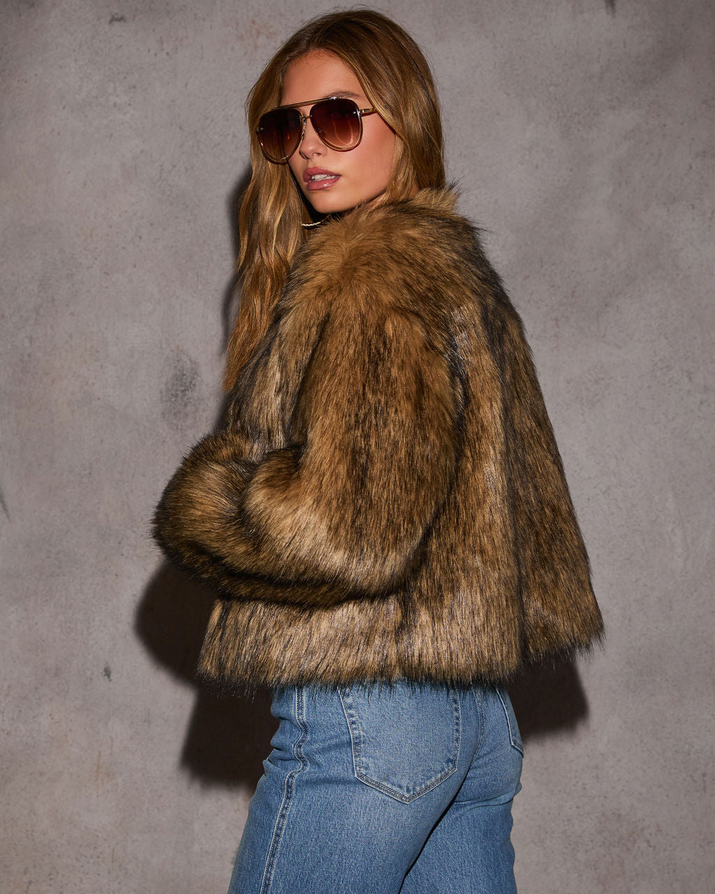 {product_title} - {shop_name}