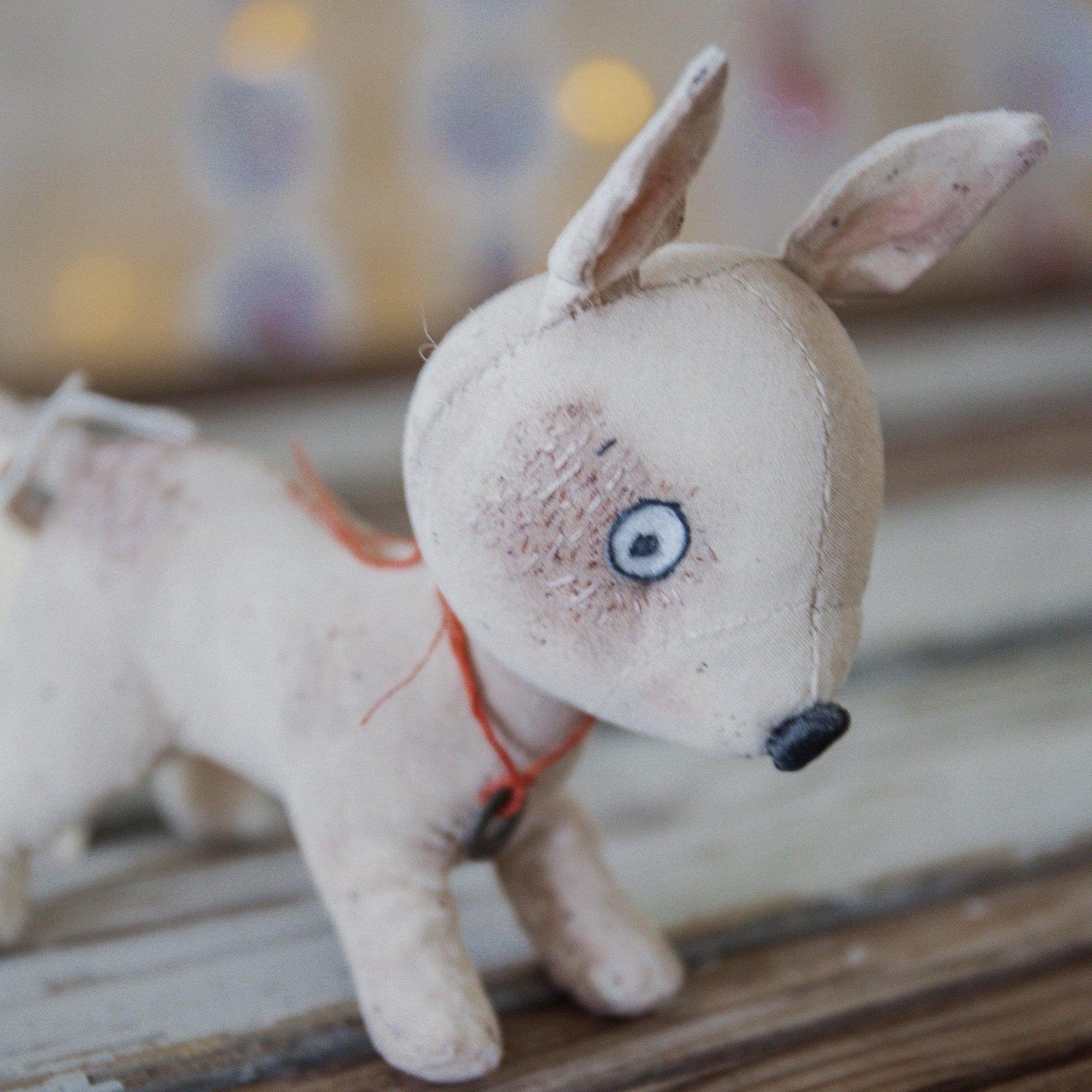 RETIRED - Hutch Studio - Hand Crafted Good Dog Gus、mySite、g9winljtr