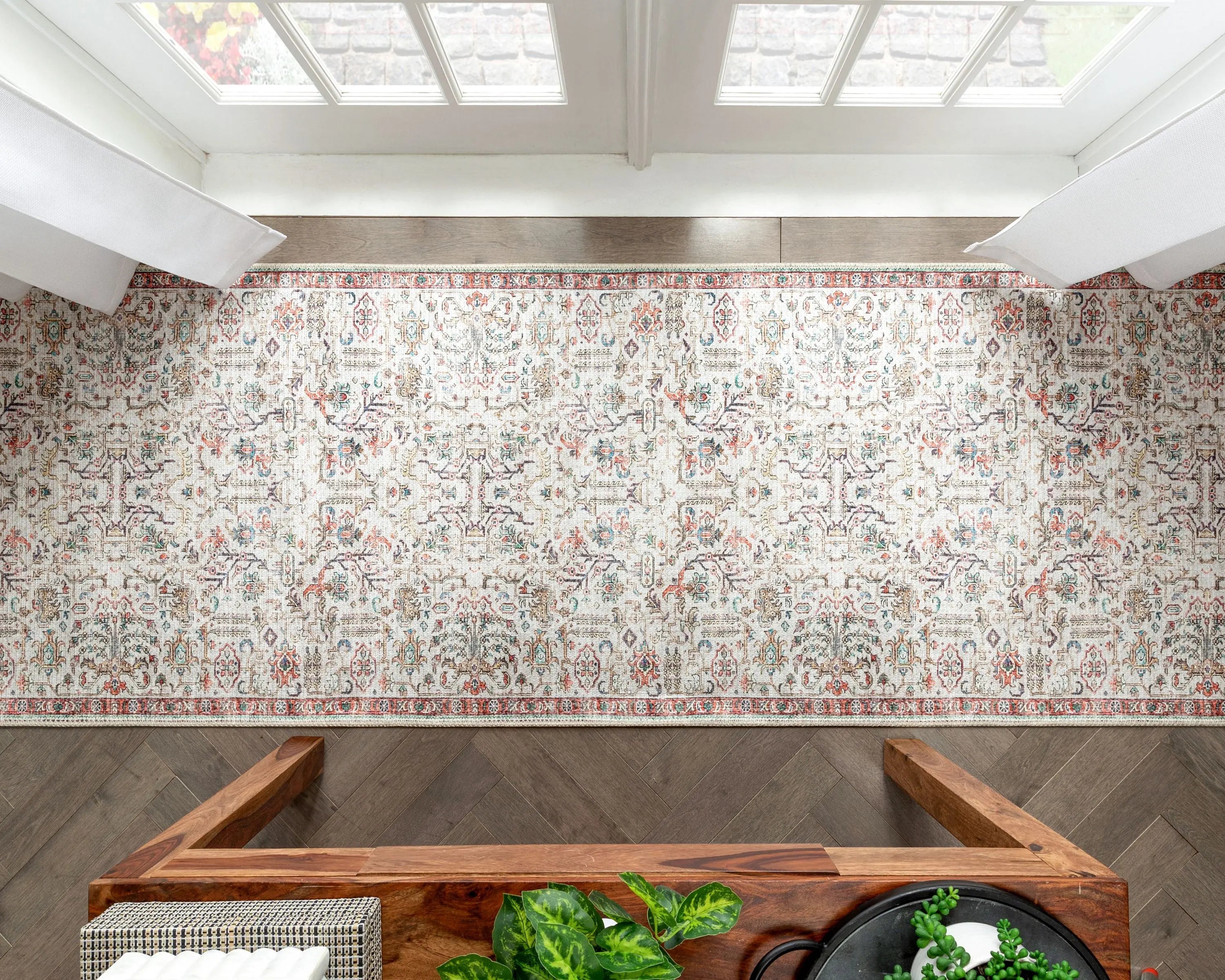 Pomona Machine Washable Vintage Medallion Botanical Border Ivory Flat-Weave Distressed Rug、mySite、gigharbornorthrealestate