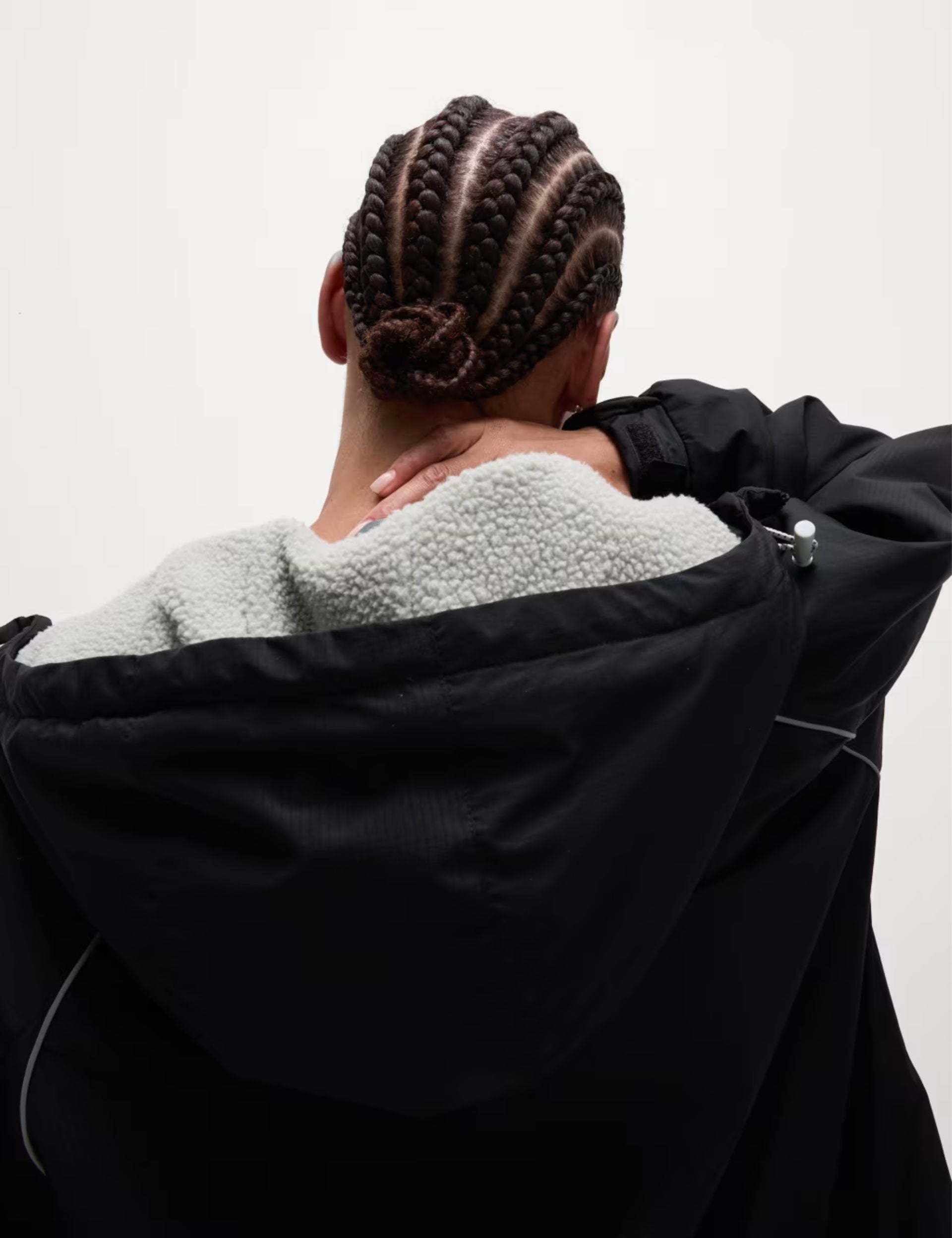 {product_title} - {shop_name}