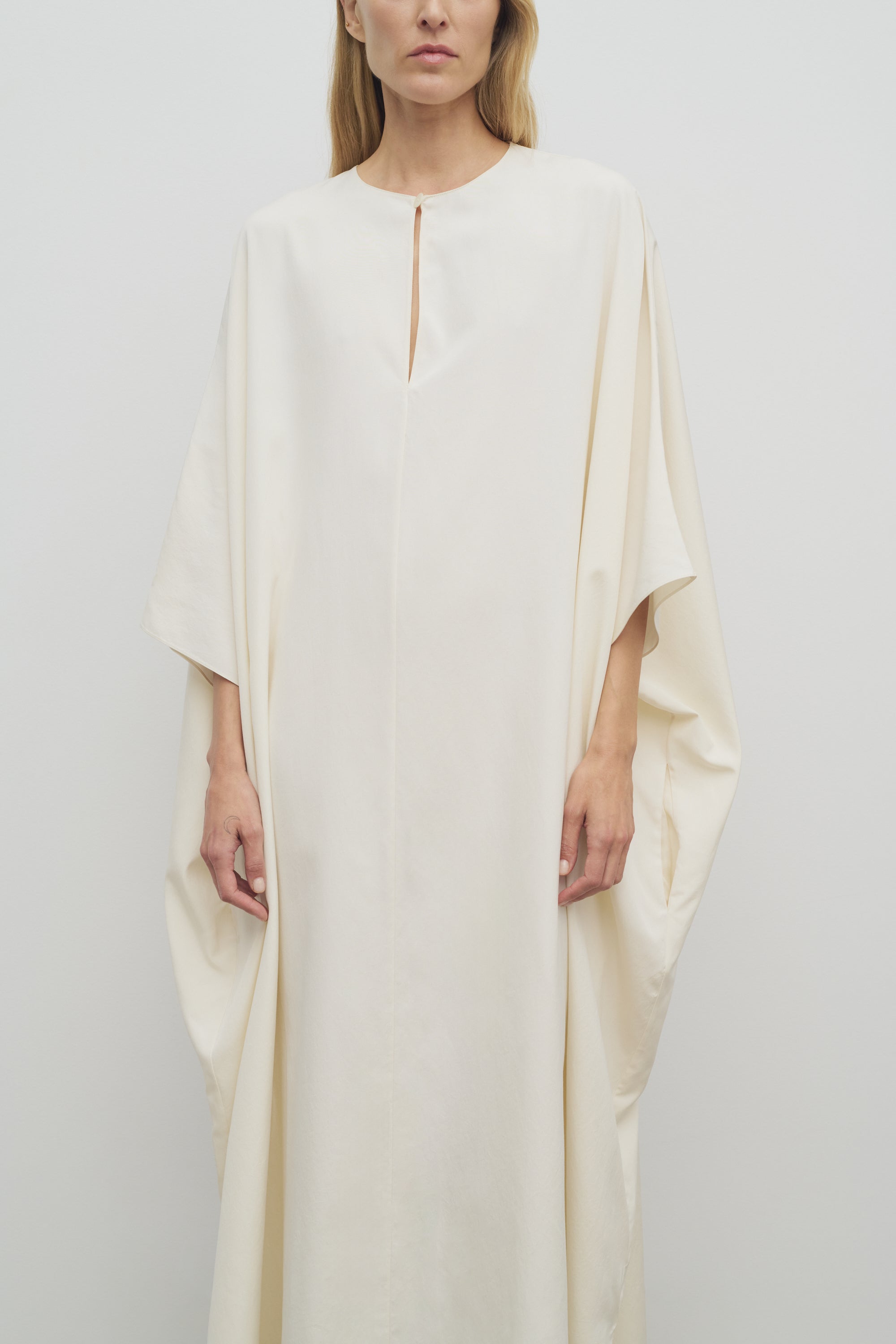 Nicas Dress in Silk、mySite、aoinhome