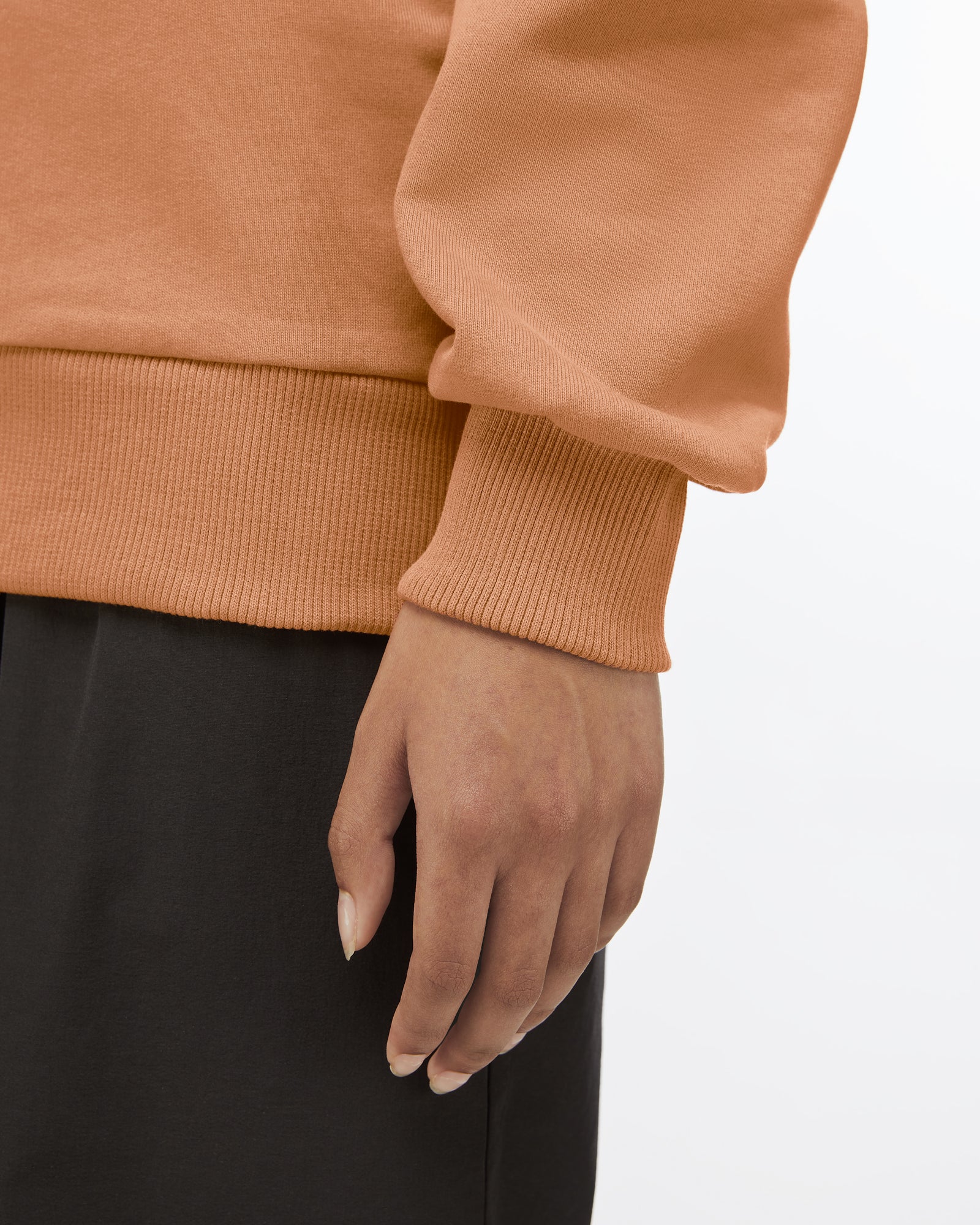 LAURA | Crewneck Sweatshirt、mySite、i-lightchina