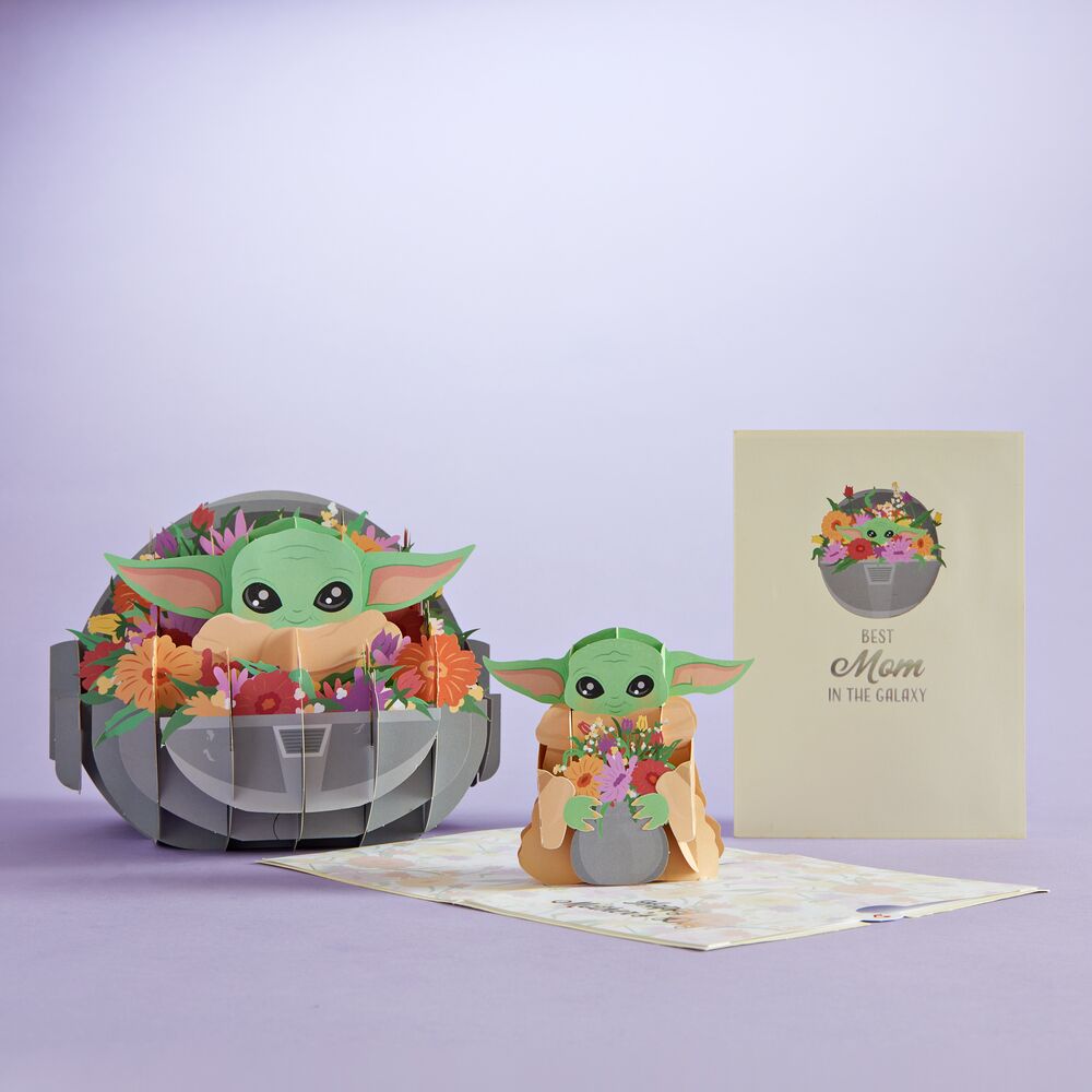 Star Wars™ The Mandalorian™ Grogu™ Floral Mother’s Day Bundle、mySite、solidvoid