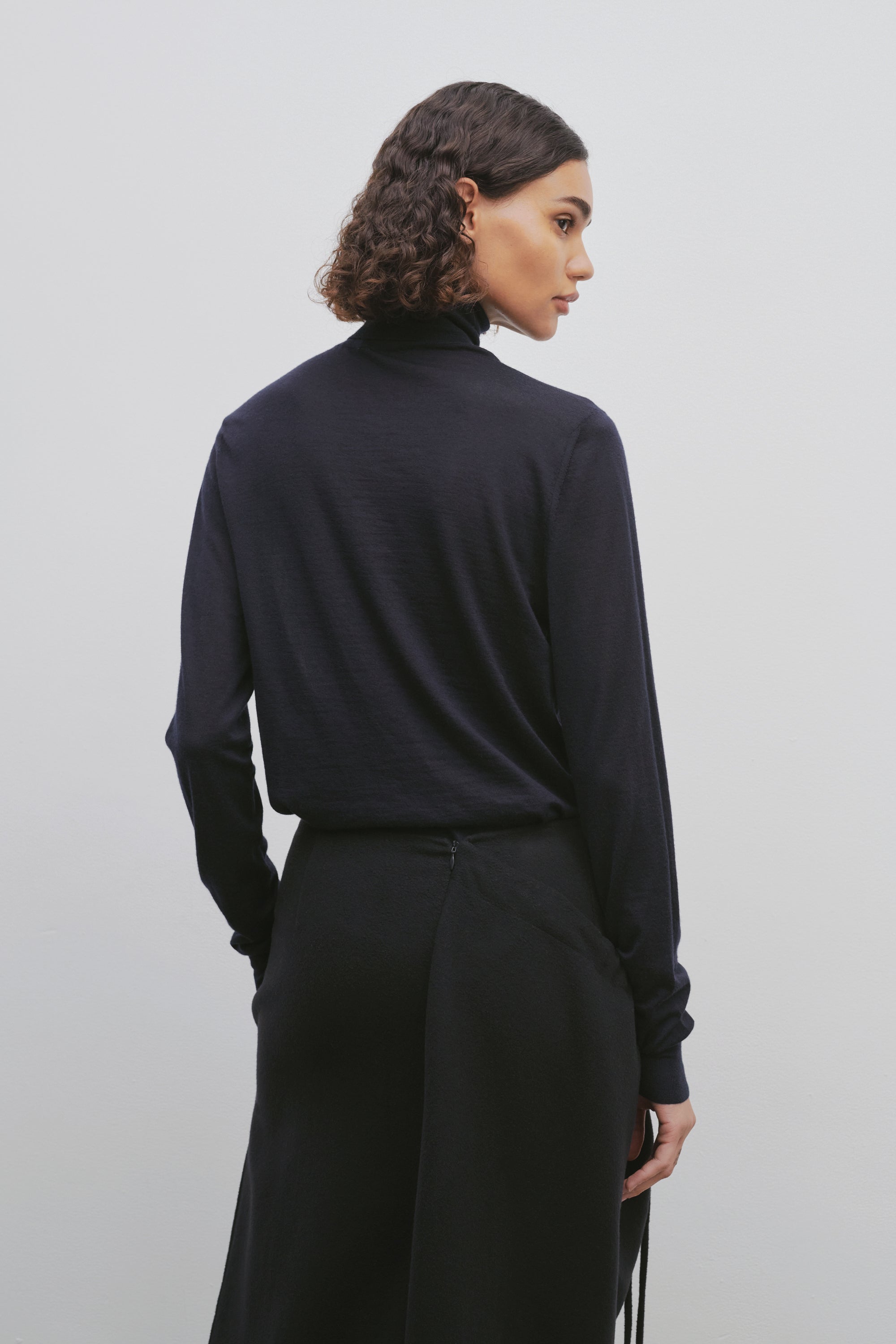 Eva Turtleneck in Cashmere、mySite、aoinhome