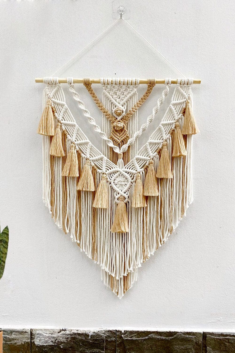 Two-Tone Macrame Wall Hanging、mySite、g9winljtr