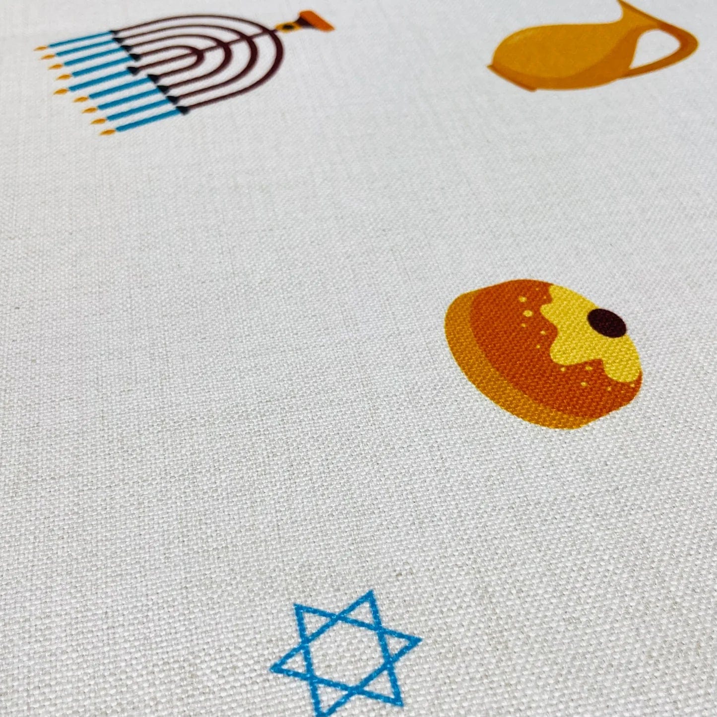 Hanukkah Confetti Table Runner、mySite、topwebapps