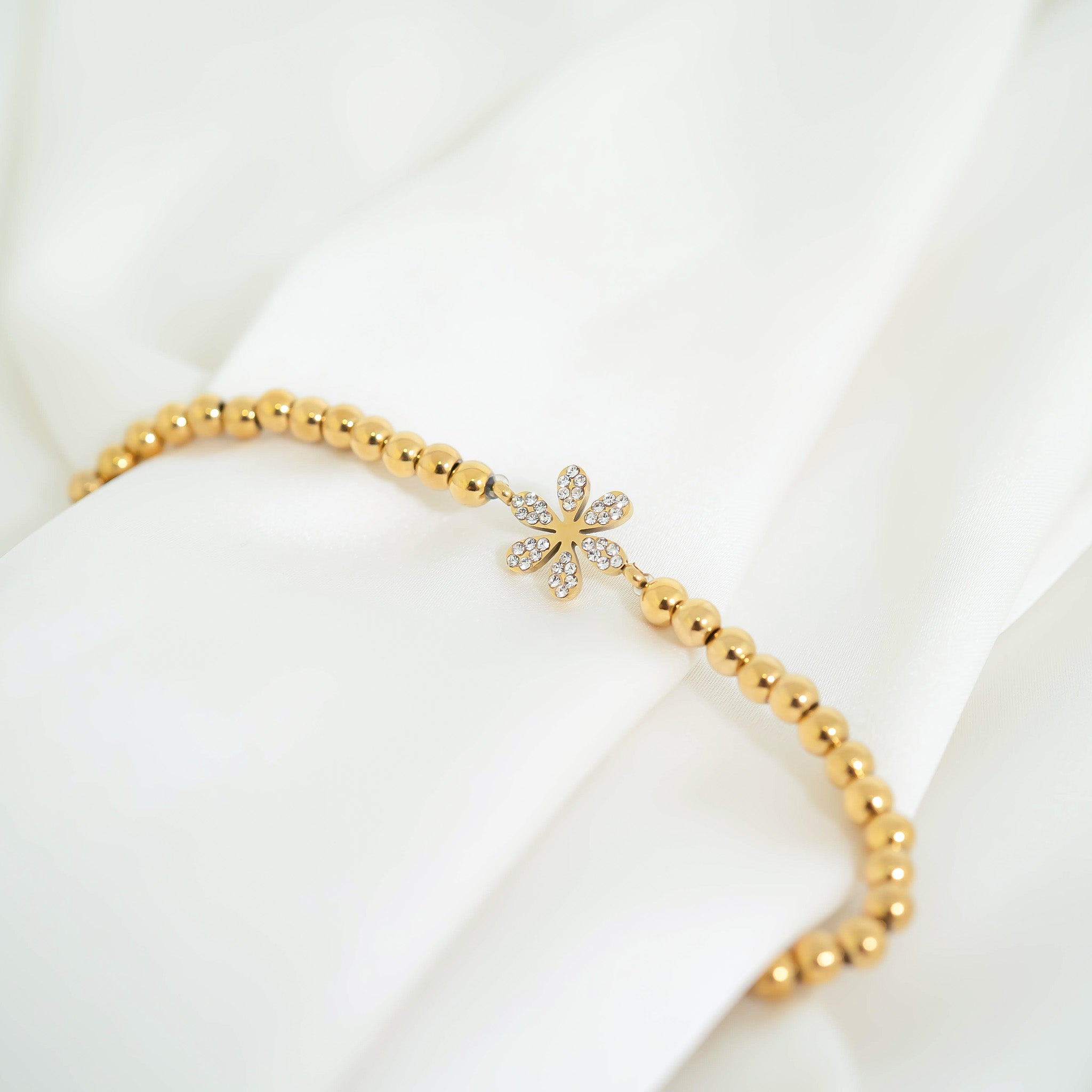 18K Gold PVD Stainless Steel Stone Flower Metal Beaded Stretch Bracelet / BRJ1020、mySite、dreamappss