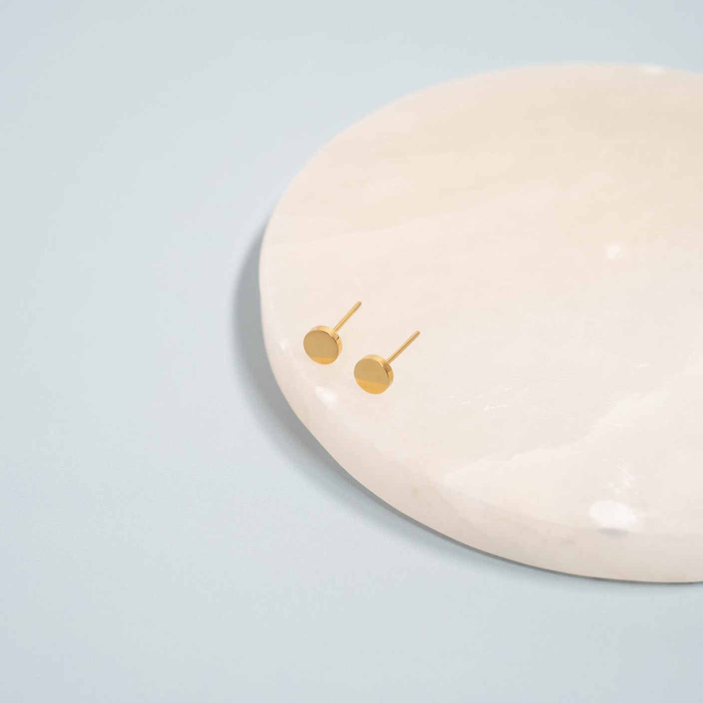 18K Gold PVD Stainless Steel Round Stud Earrings / ERJ0054、mySite、dreamappss