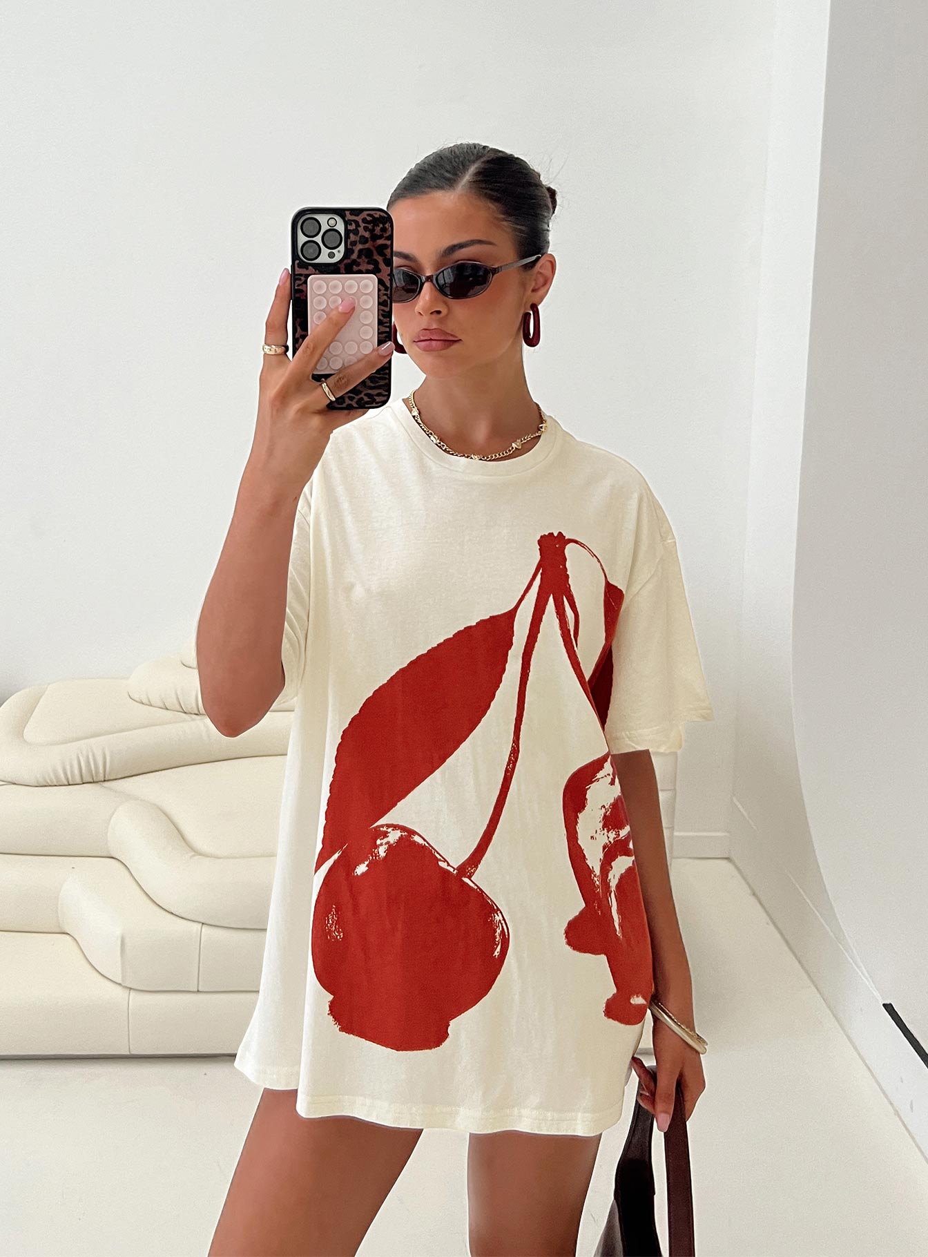 Cherrie Amore Oversized Tee White、mySite、solidvoid