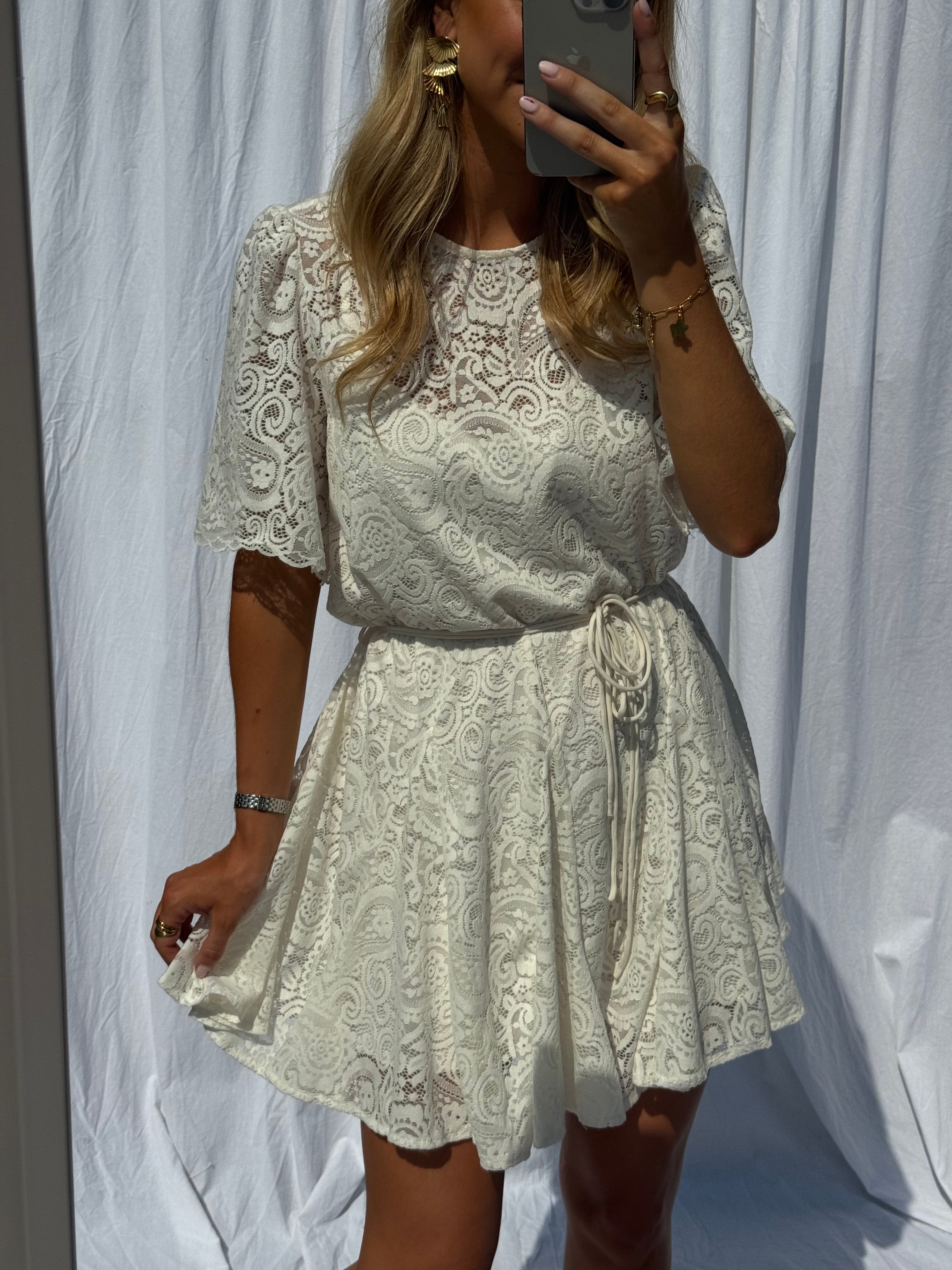 White pleated skirt