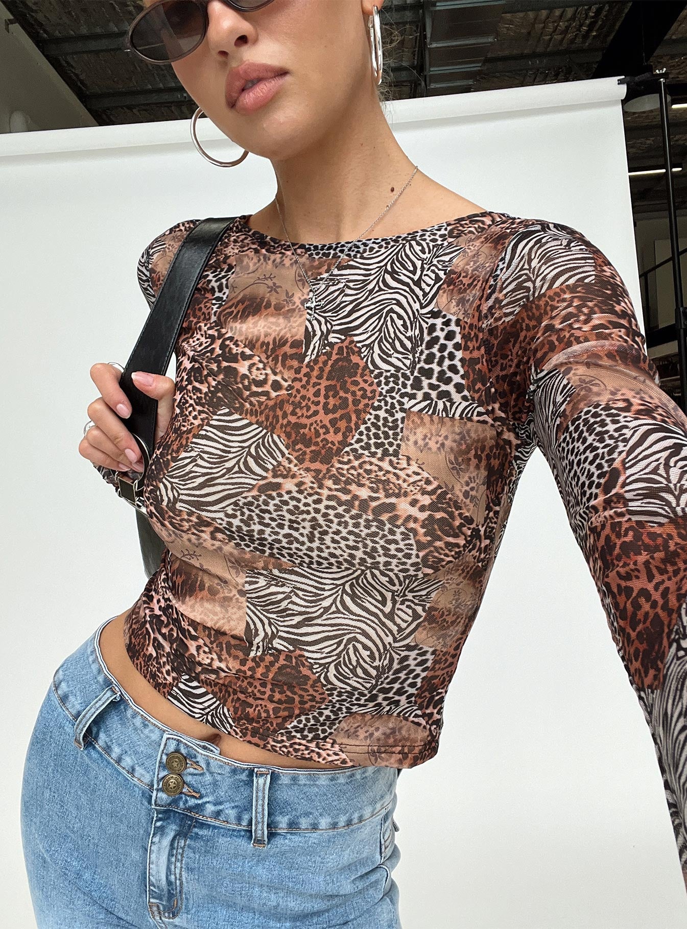 Tied In Long Sleeve Top Leopard、mySite、solidvoid