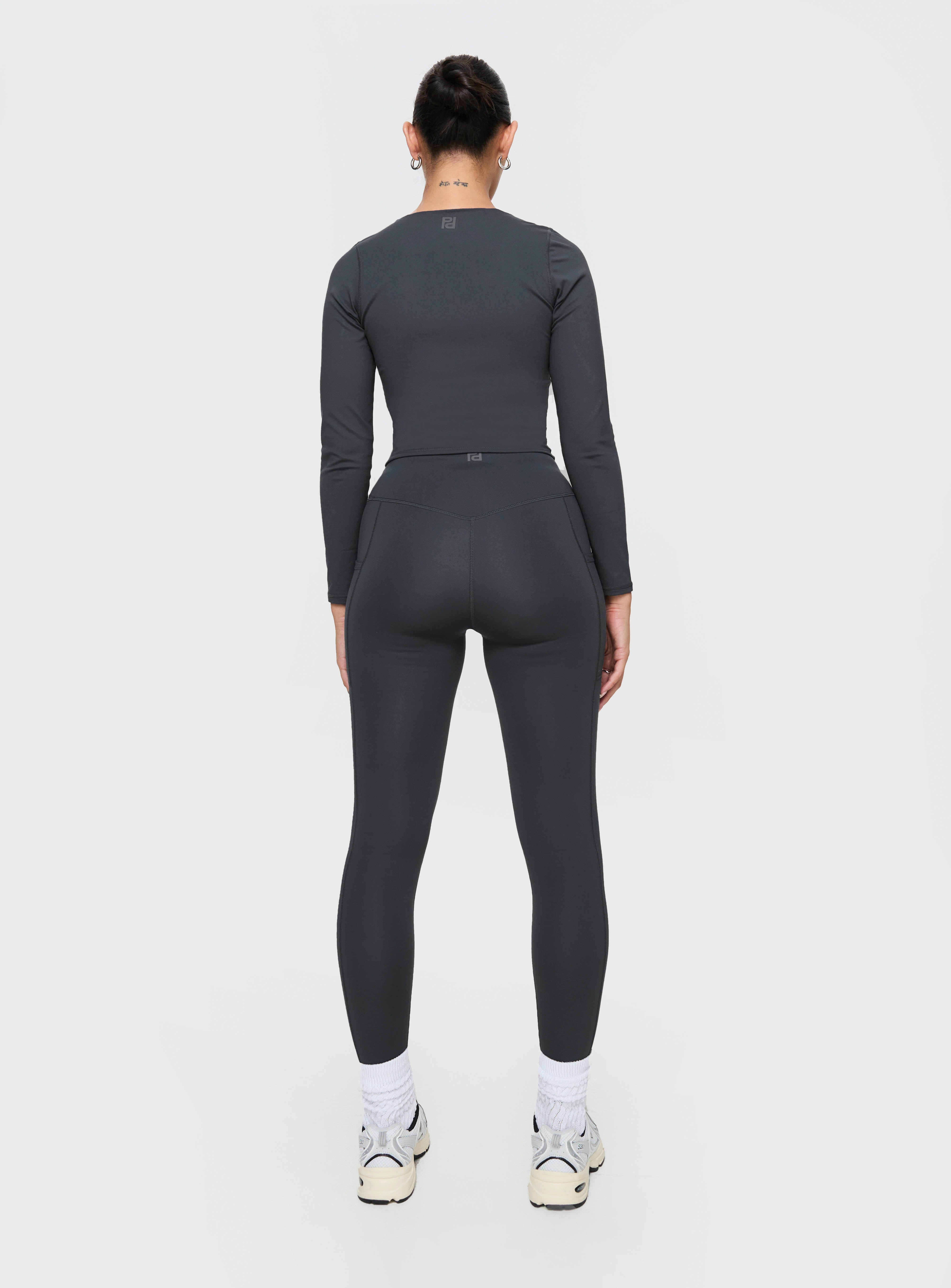 Thriving Activewear Top Grey、mySite、solidvoid