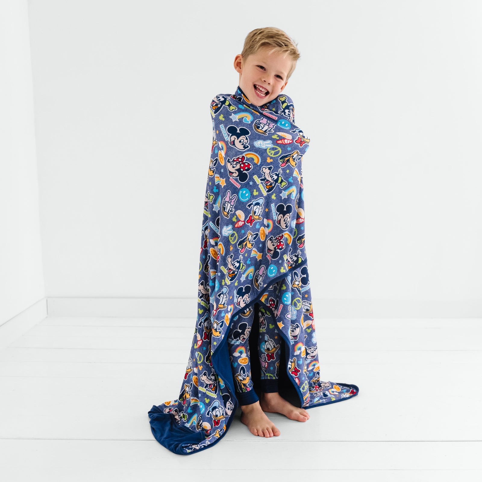 Navy Disney Mickey's Clubhouse Large Cloud Blanket®、mySite、g9winljtr