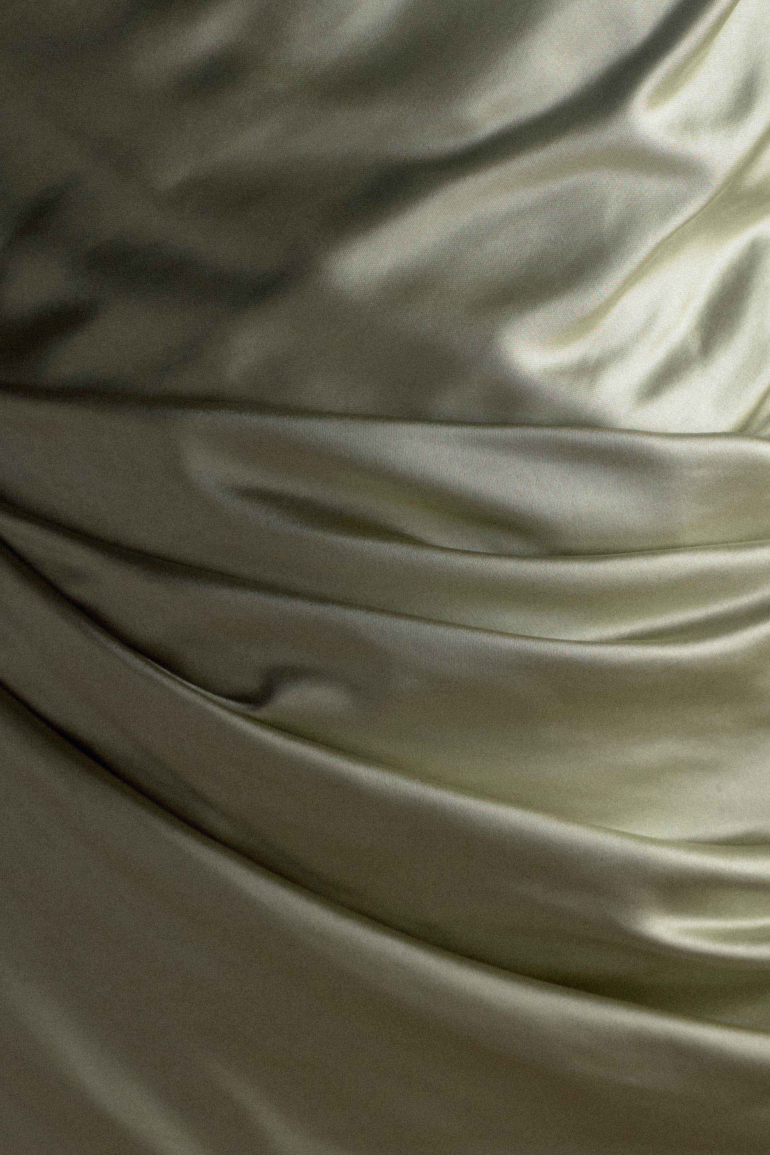 Dalia Off Shoulder Satin Maxi Dress - Sage、mySite、solidvoid