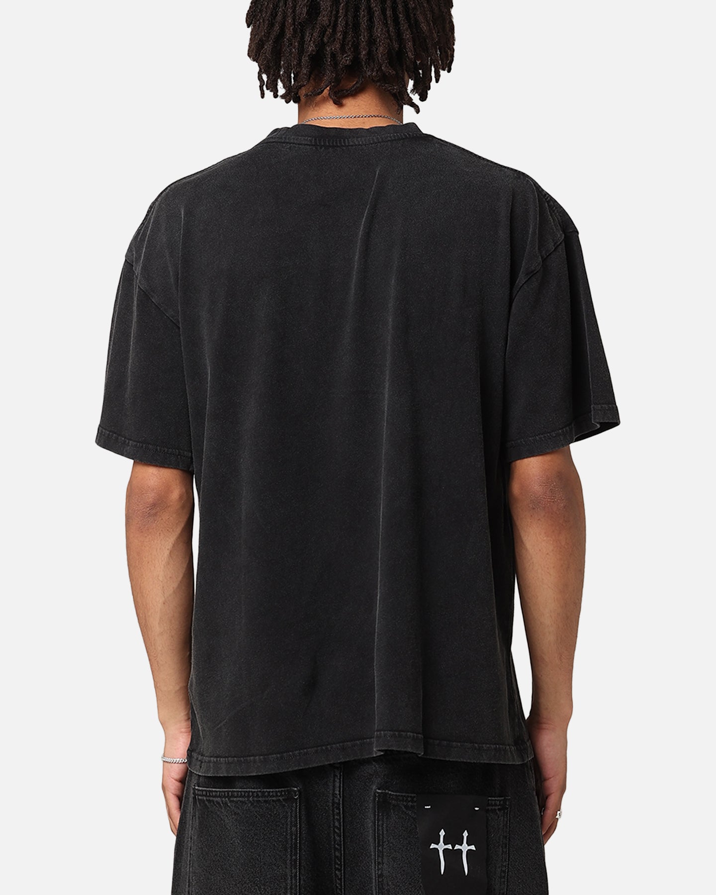 {product_title} - {shop_name}