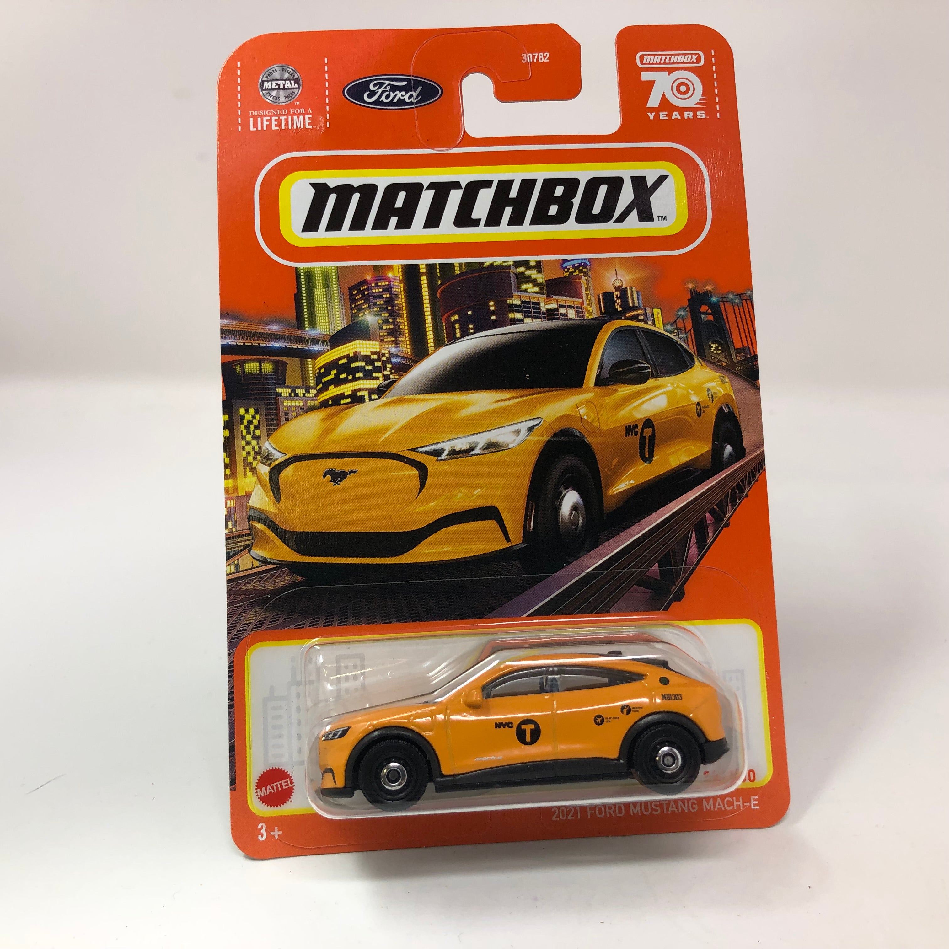 2021 Ford Mustang Mach-E #22 * YELLOW * 2023 Matchbox Case u、mySite、hgirdovlk