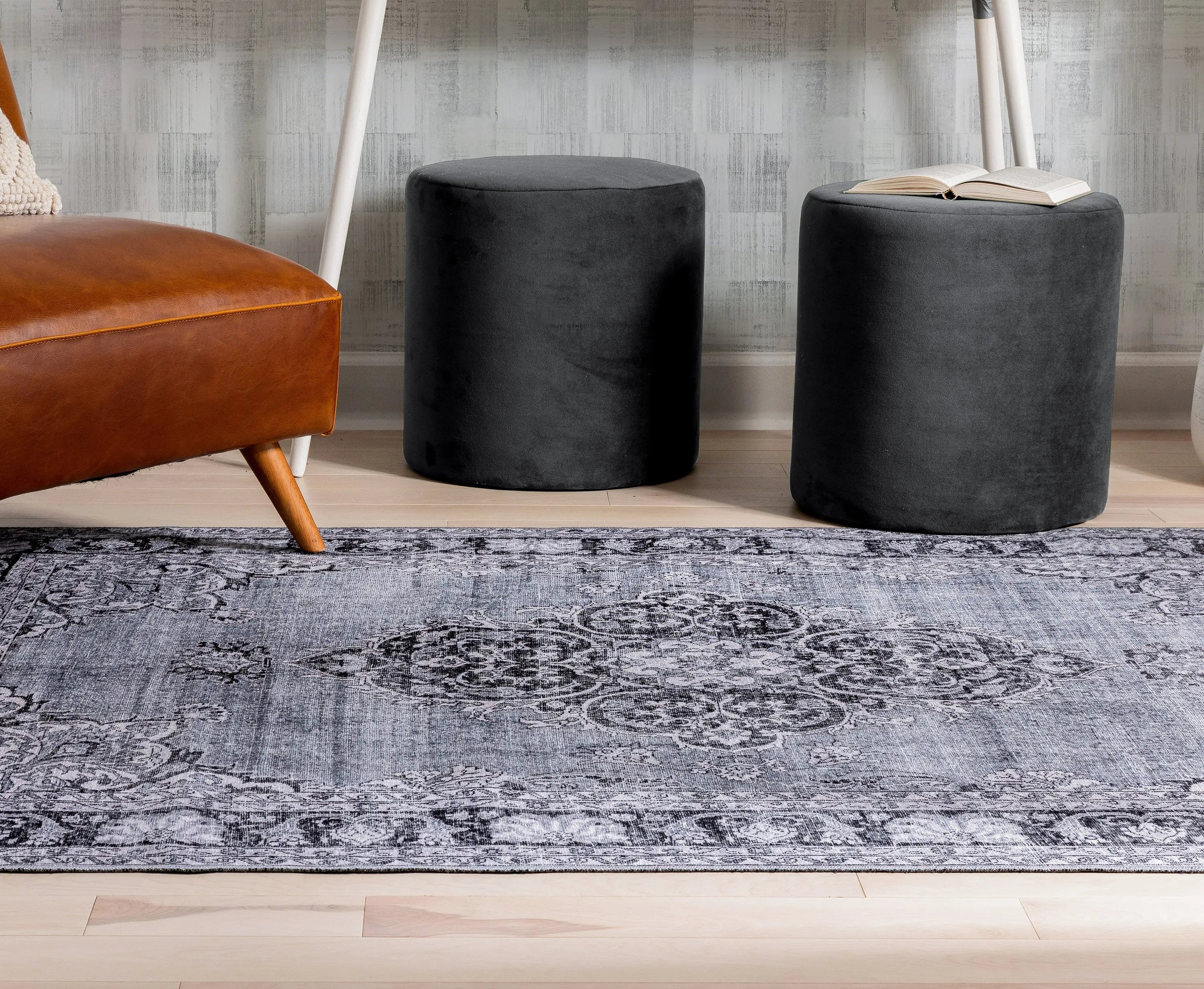 Tarifa Vintage Bohemian Medallion Grey Machine Washable Rug、mySite、gigharbornorthrealestate