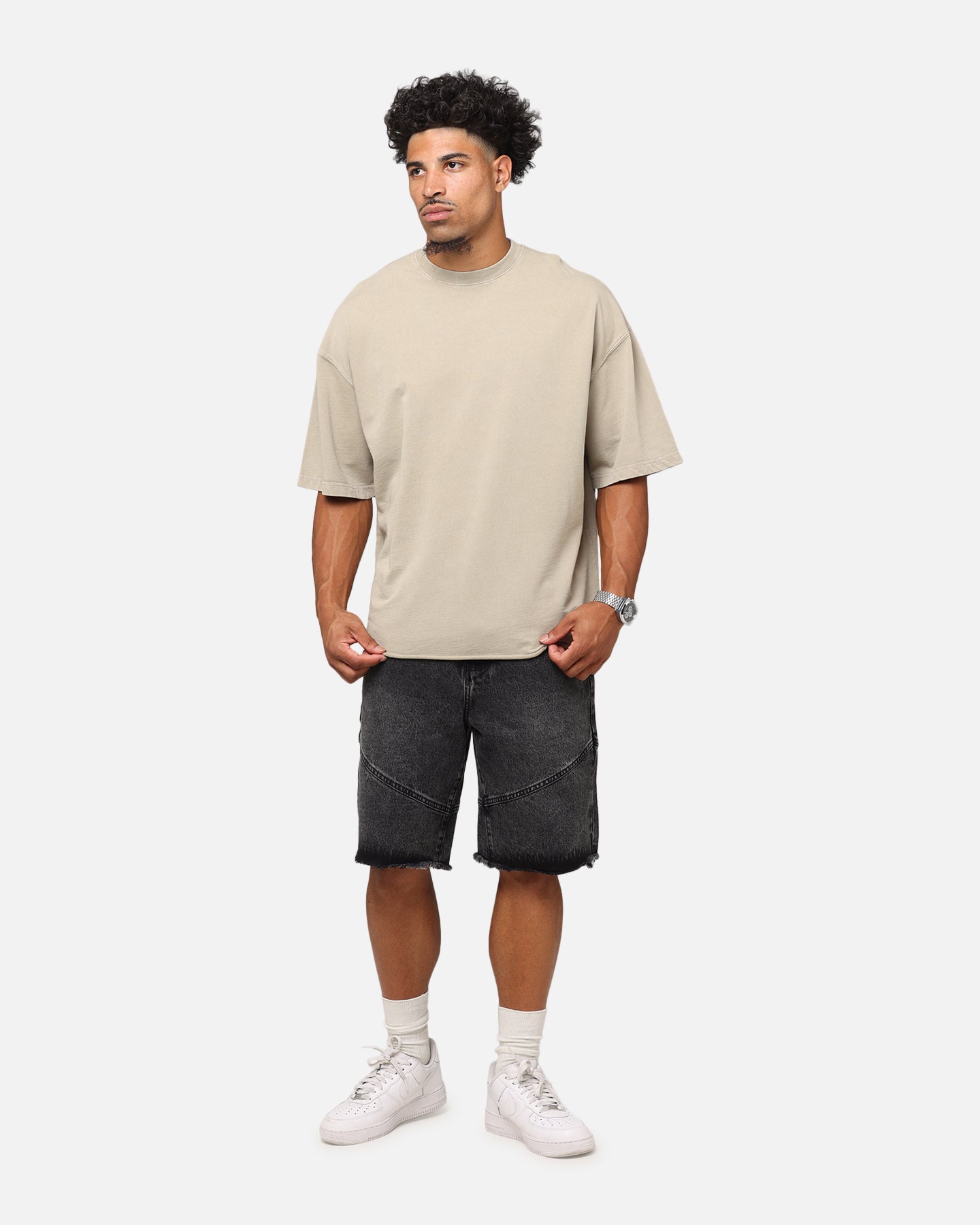 {product_title} - {shop_name}