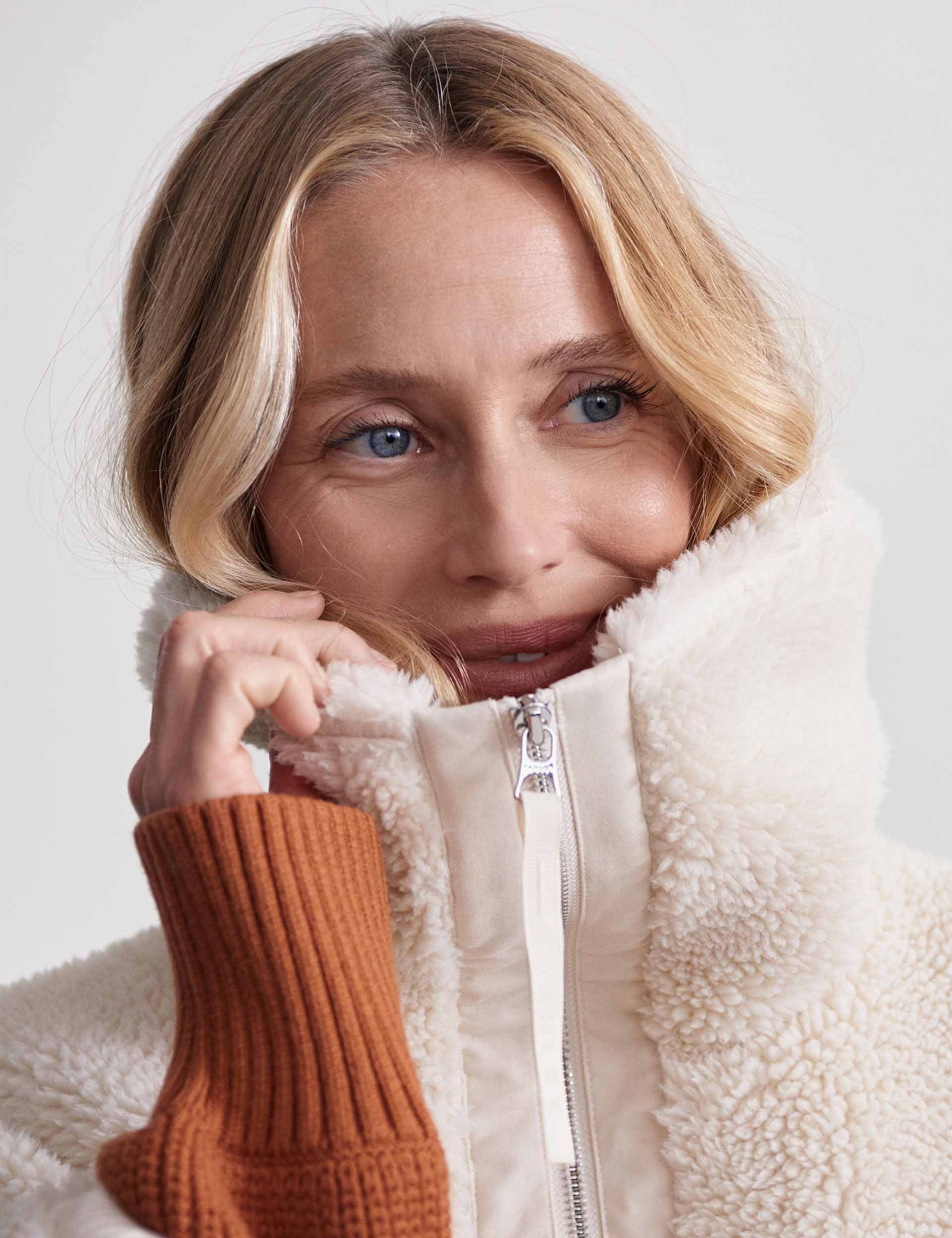 {product_title} - {shop_name}