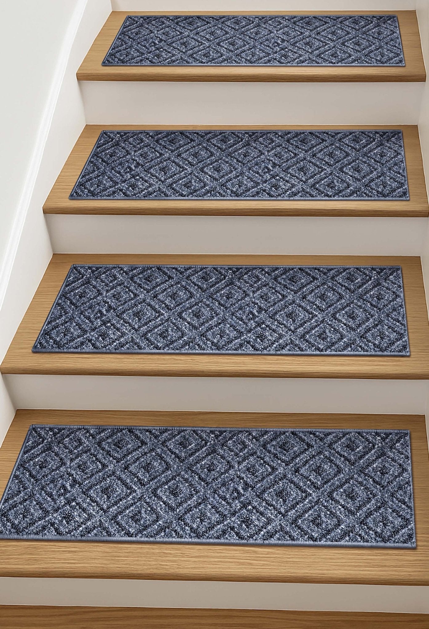 Pia Light Blue Stair Tread Rugs、mySite、gigharbornorthrealestate