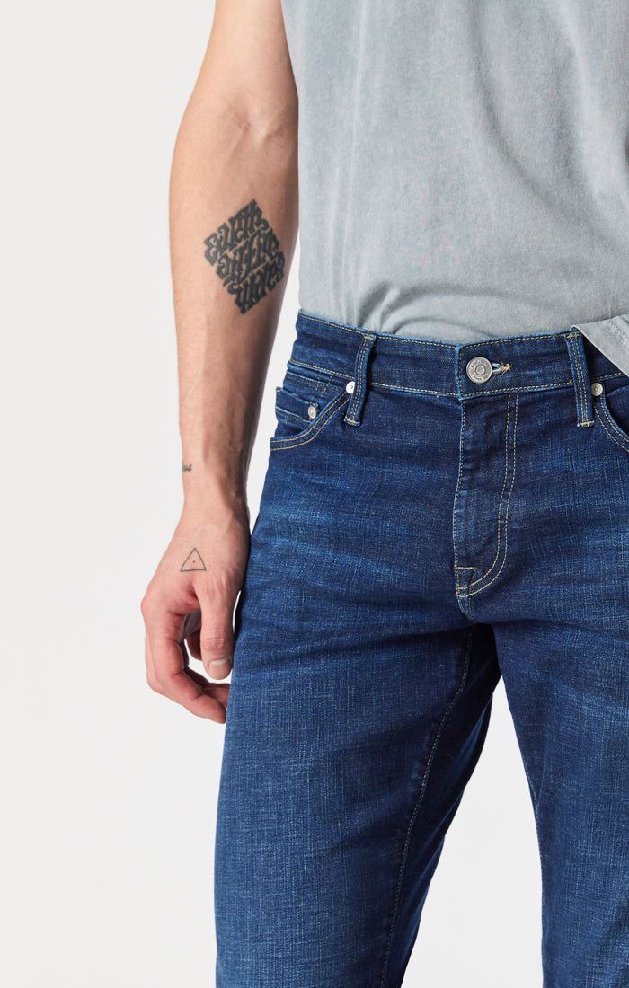 {product_title} - {shop_name}