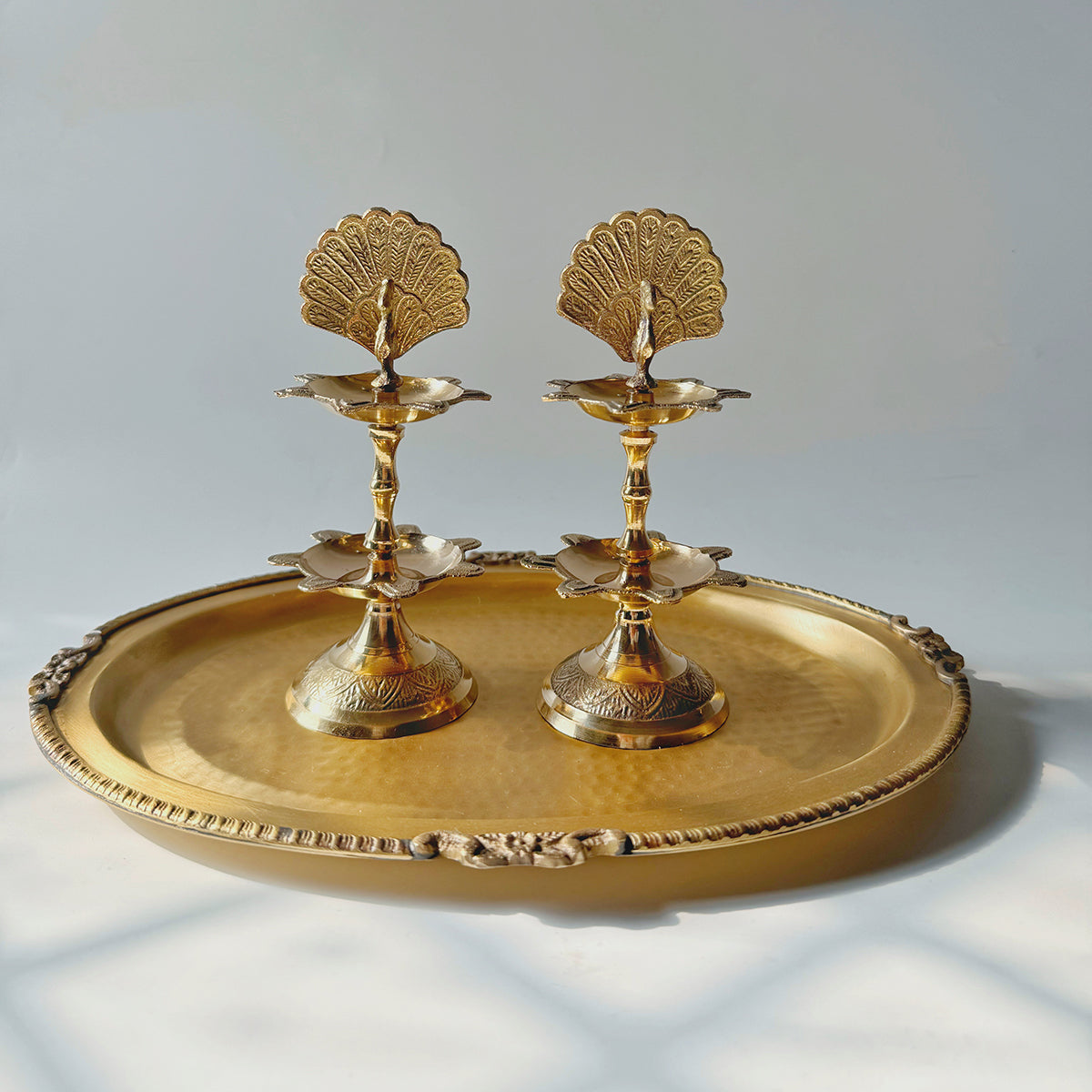 Brass Serving Tray Hammered | Gold | 10 inches、mySite、camillekostekn