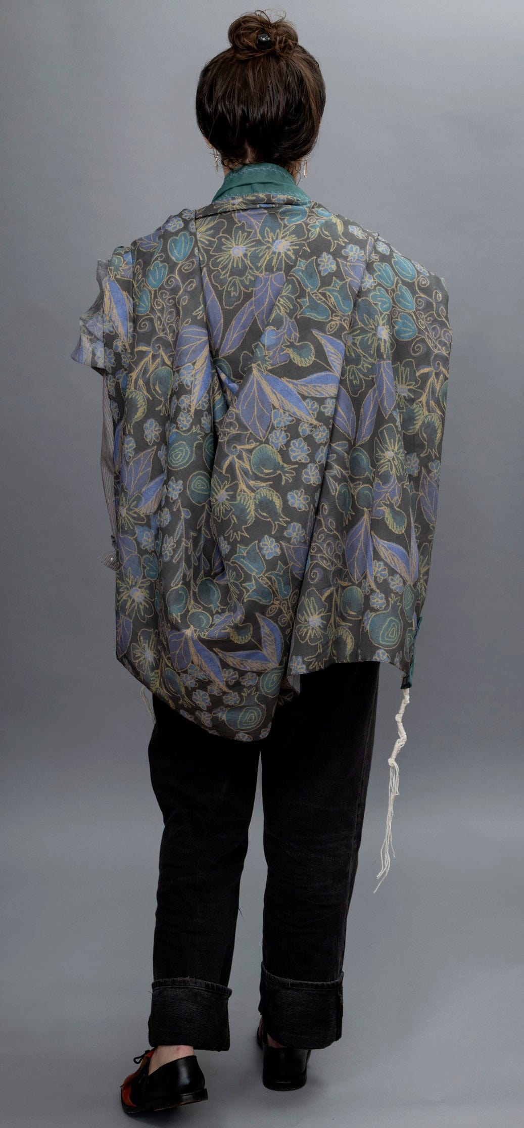 Dark Blue, Green, and Yellow Pomegranates with Leaf Trim Tallit、mySite、topwebapps