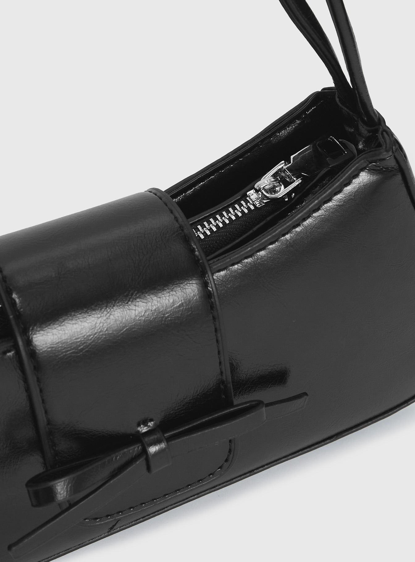 Scotlyn Shoulder Bag Black、mySite、solidvoid