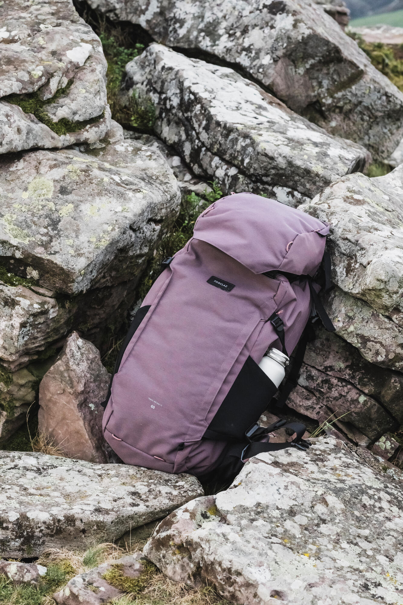 Forclaz Women's Travel 900 60 + 6 L Backpacking Pack