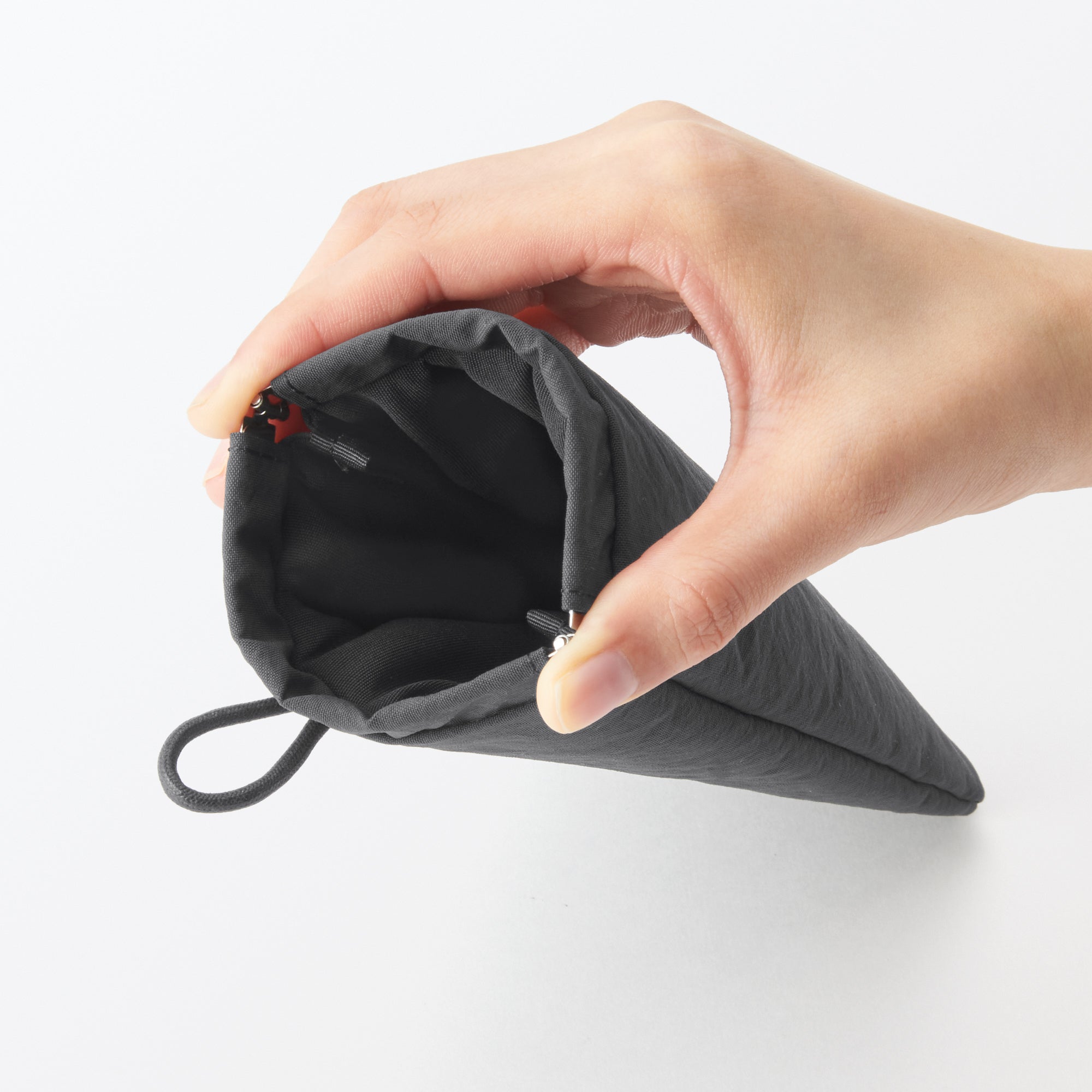  Wrinkled Nylon Self-Closing Flat Pouch - Medium、mySite、sugarbowlscore