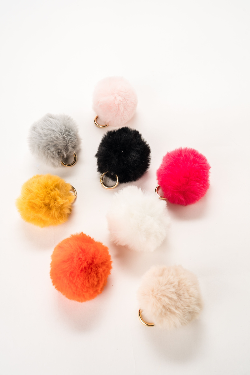 Pom Pom Bag Charm - Black、mySite、hinf8tx79