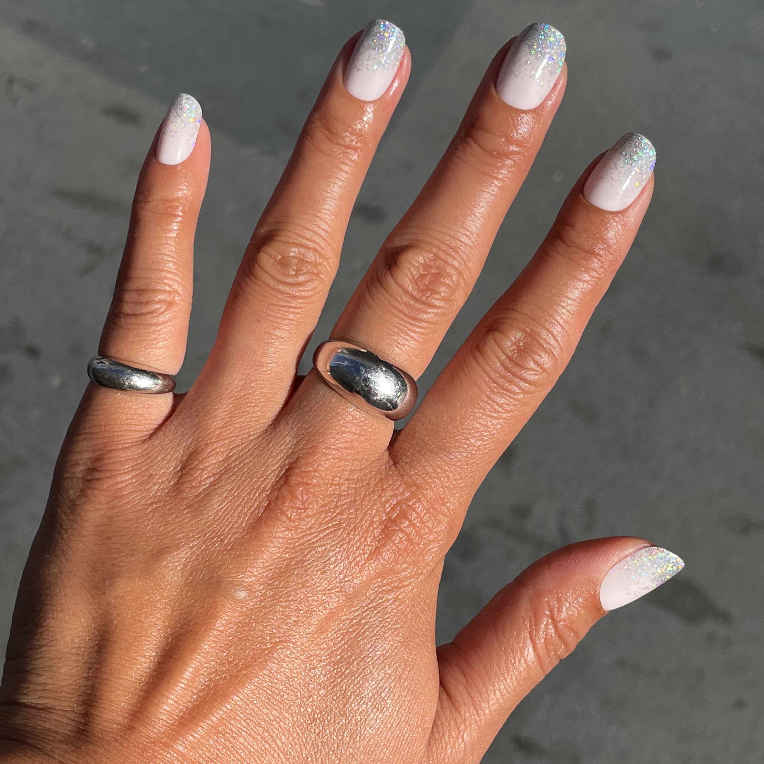 Exclamation Point Glitter Gradient Press-Ons | Squoval | Short、mySite、solidvoid