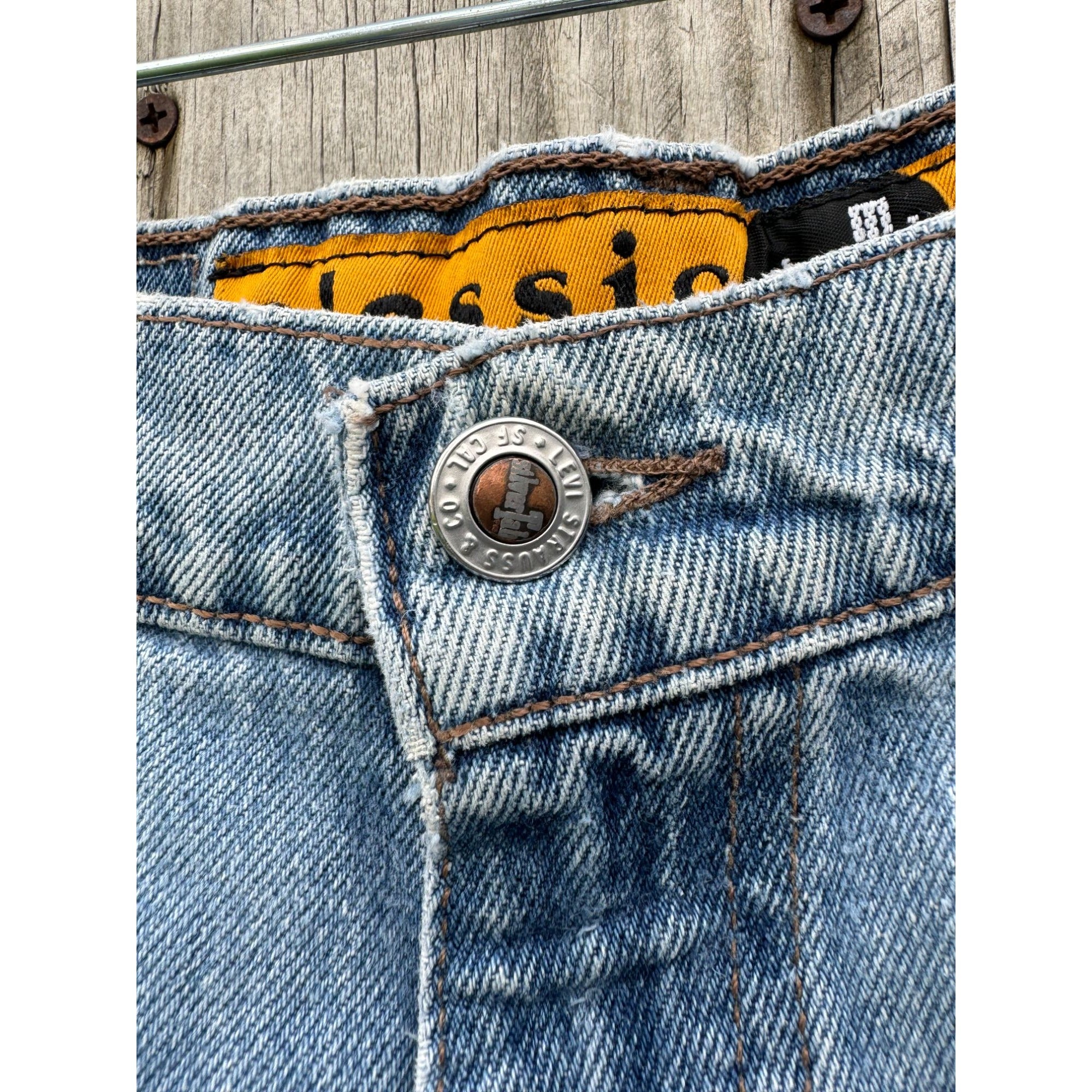 90's silverTab Classic Light Wash Cut Off Raw Hem Denim Jean Shorts 30、mySite、garagedoors4me