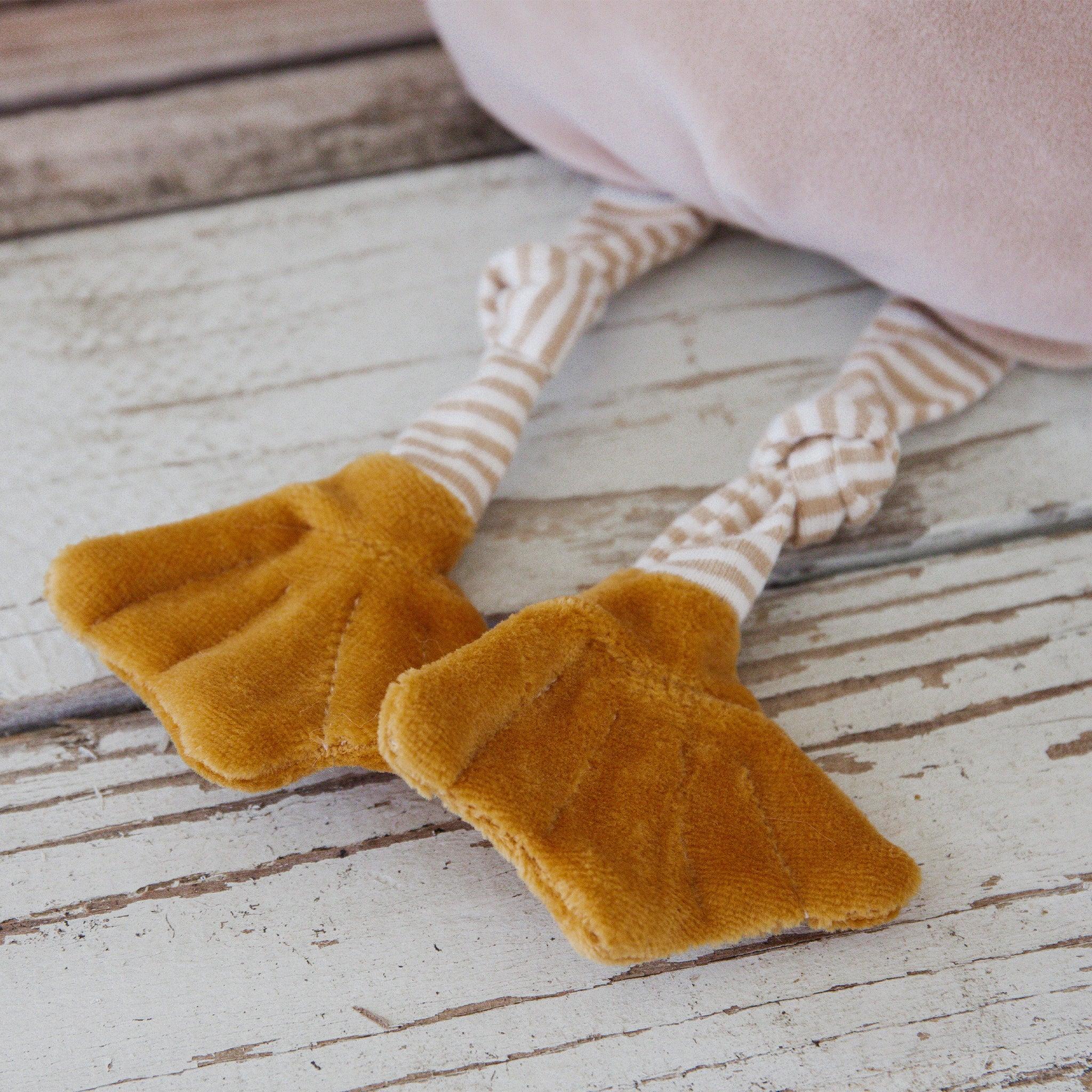 RETIRED - Hutch Studio - Hand Crafted Iggy Egglet、mySite、g9winljtr