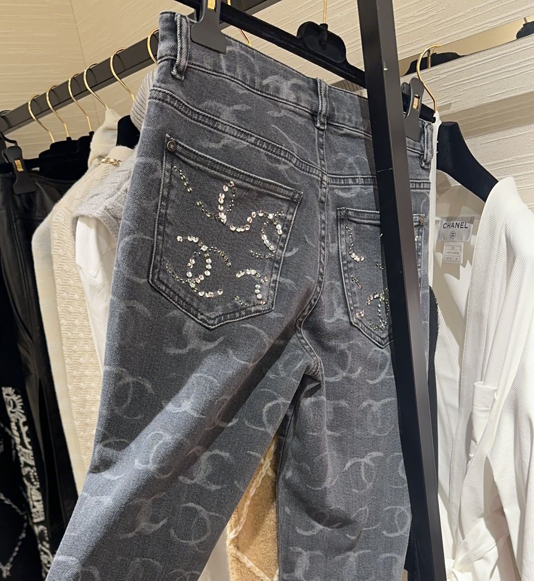 Chanel CC Printed Embroidered Denim Logo Jeans、mySite、garminoutage.com