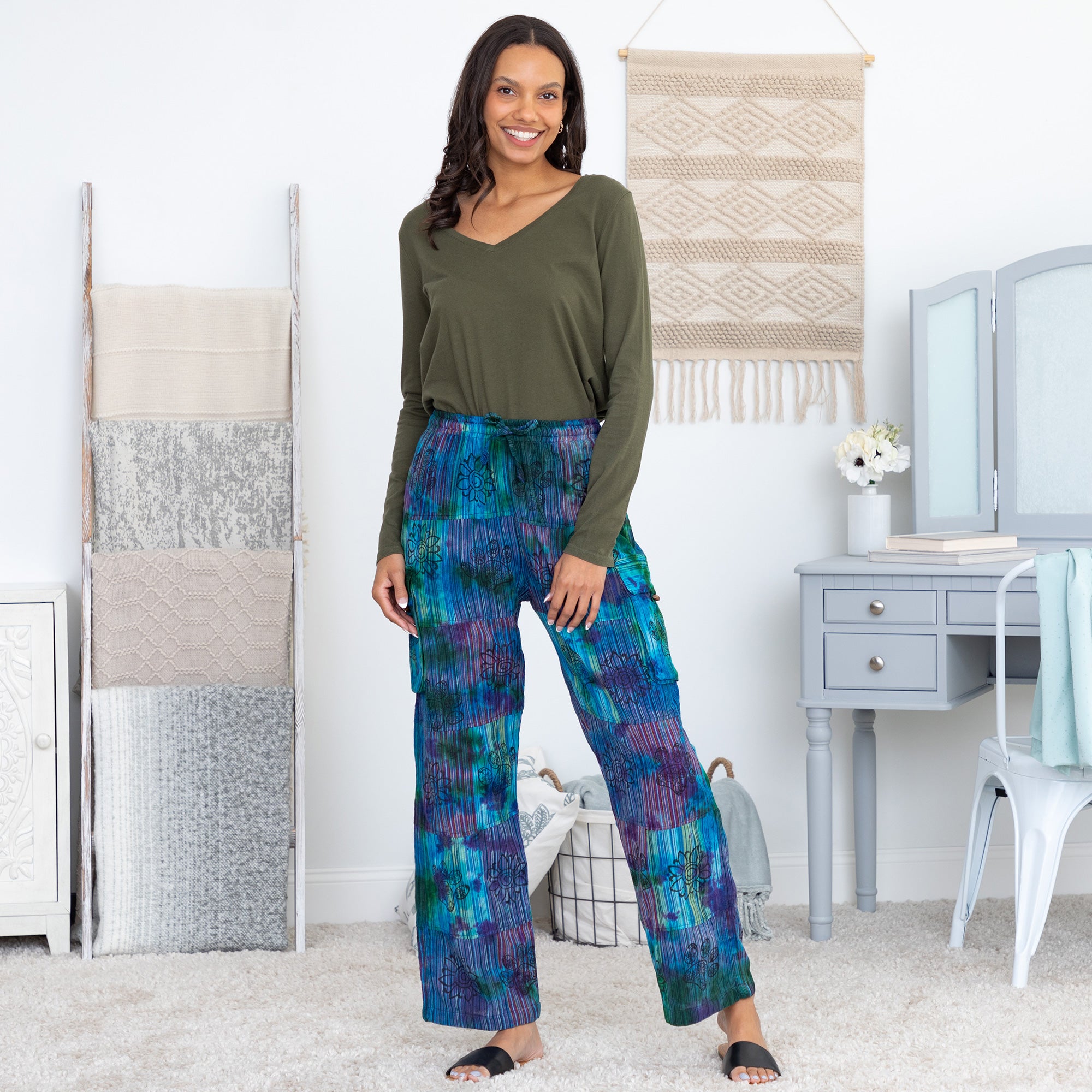 Tie-Dye Patchwork Paw Print Pants、mySite、camillekostekn