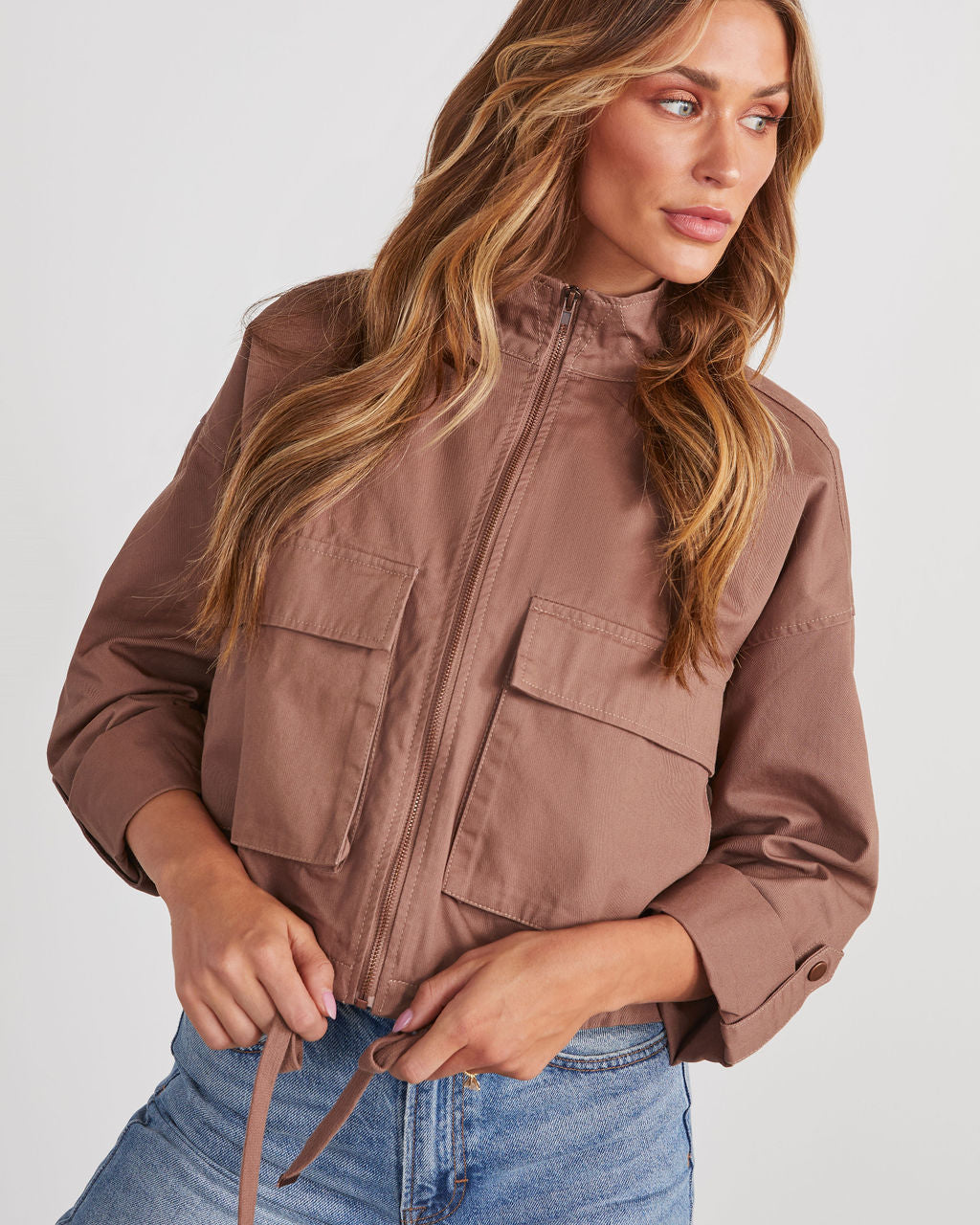 {product_title} - {shop_name}