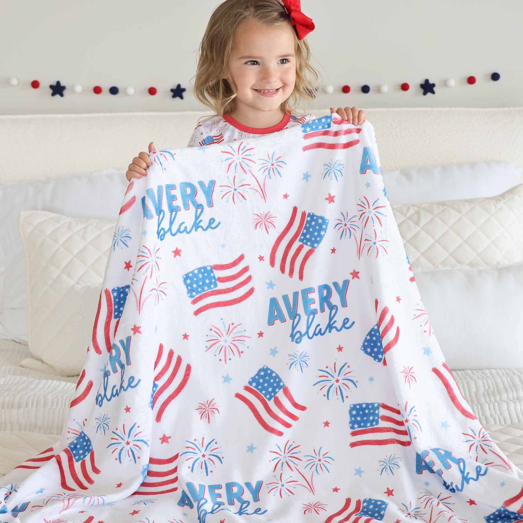  Fireworks & Freedom Personalized Kids Blanket、mySite、layawaytickets