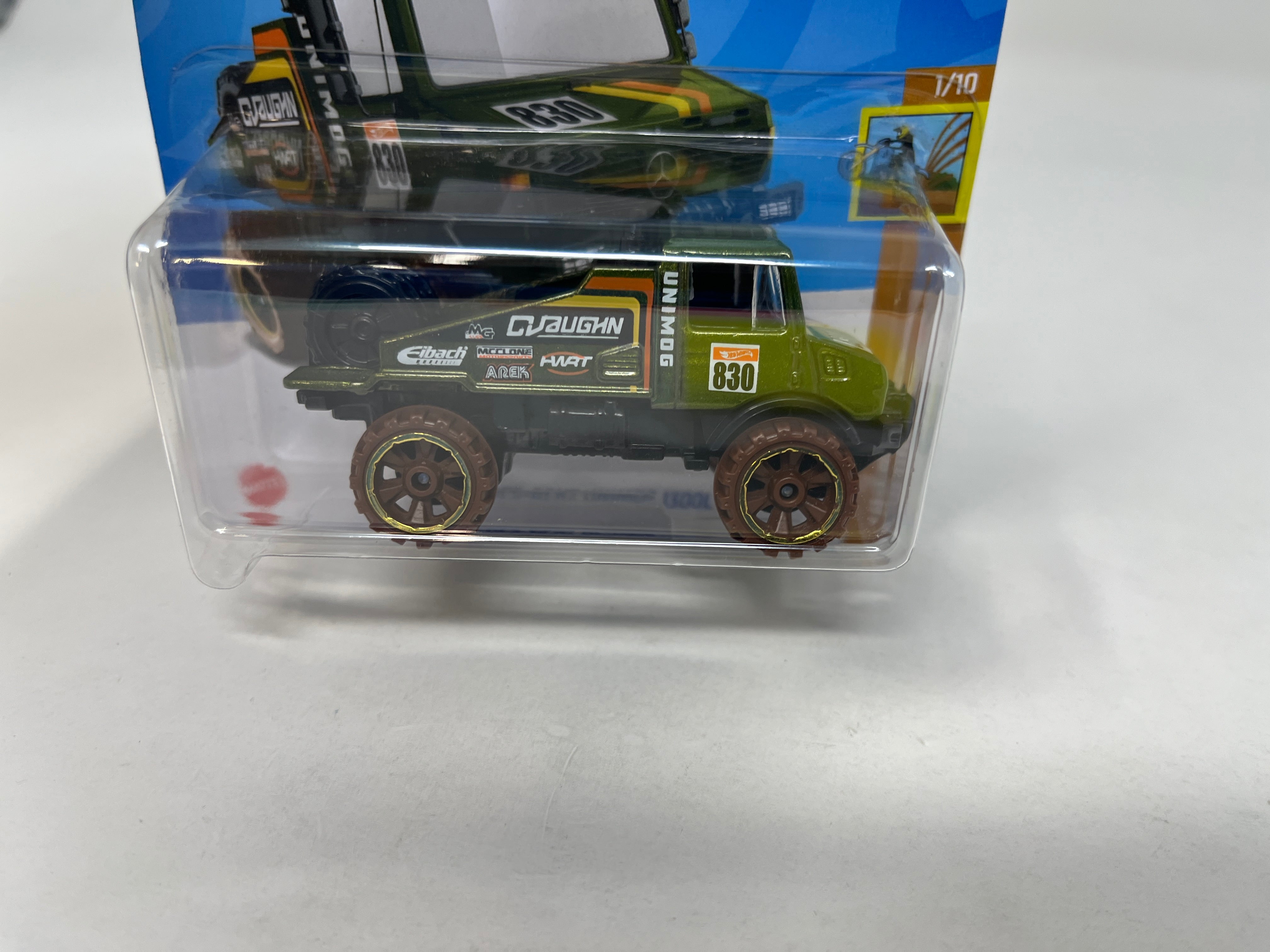 Mercedes-Benz Unimog 1300L * Green * 2024 Hot Wheels SHORT CARD Case J、mySite、hgirdovlk