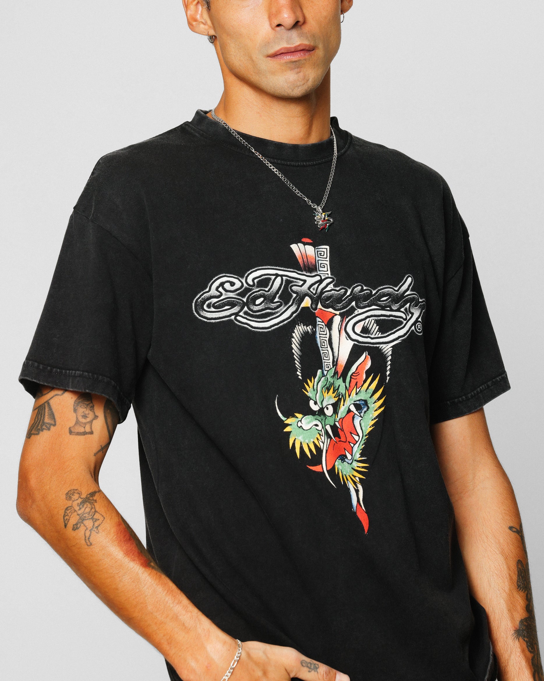 {product_title} - {shop_name}