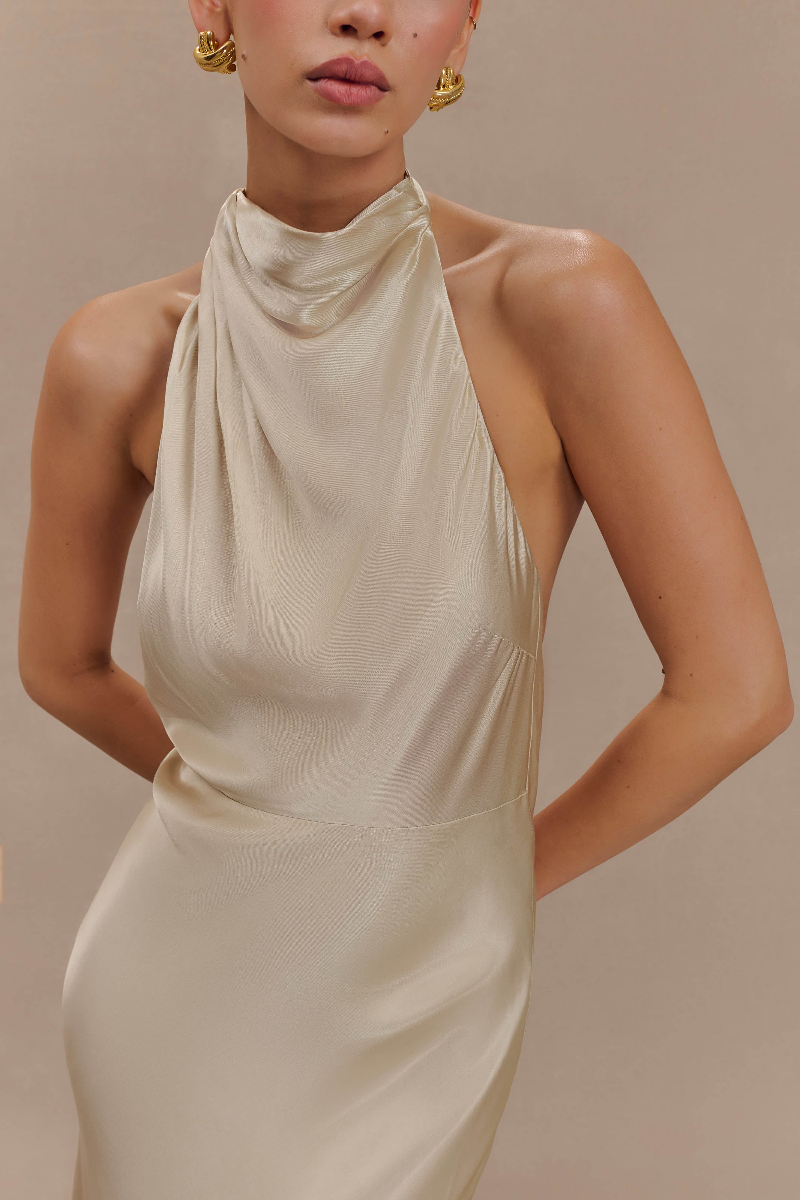 Esther Iridescent Satin Cowl Maxi Dress - Gold、mySite、solidvoid