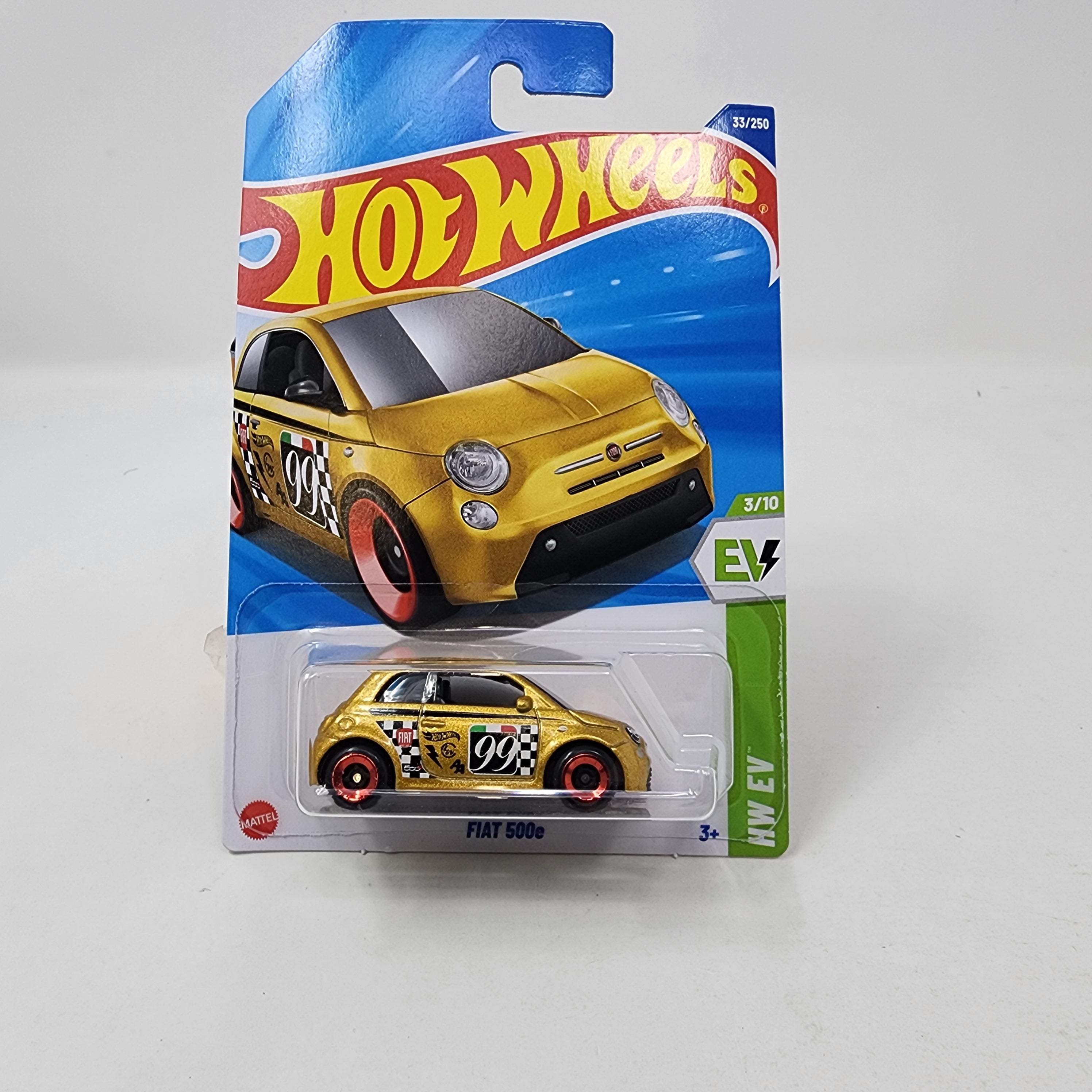 Fiat 500e #33 * Gold * 2025 Hot Wheels Case C * LONG CARD、mySite、hgirdovlk