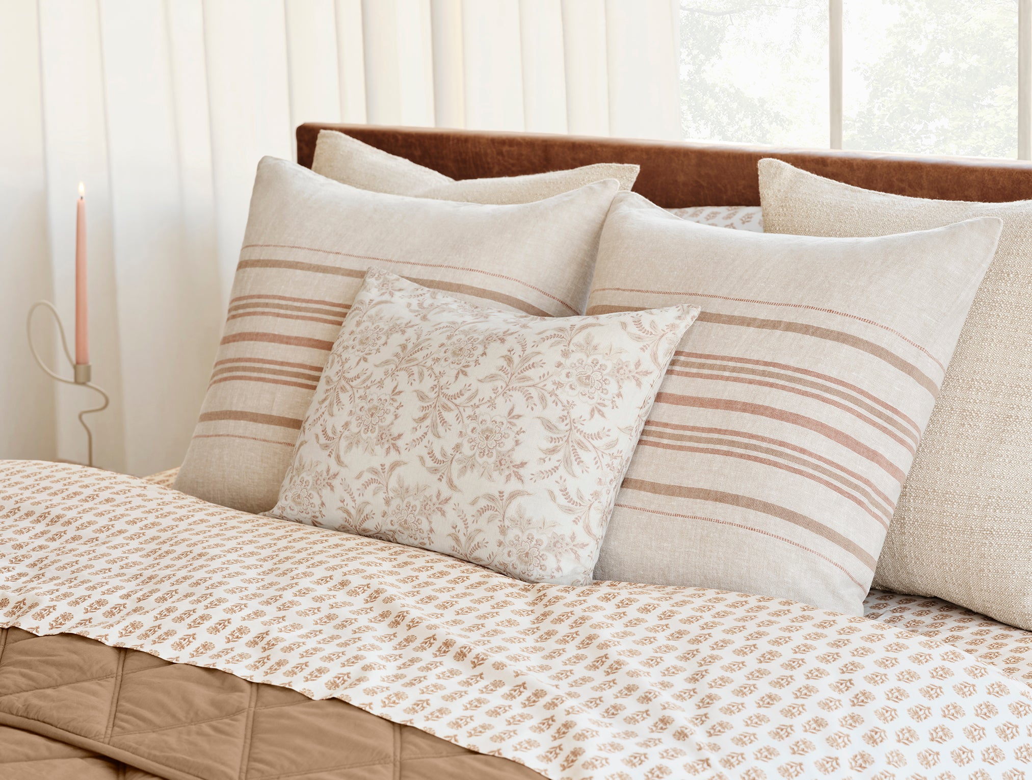  Marguerite Organic Print Decorative Pillow Cover、mySite、sugarbowlscore