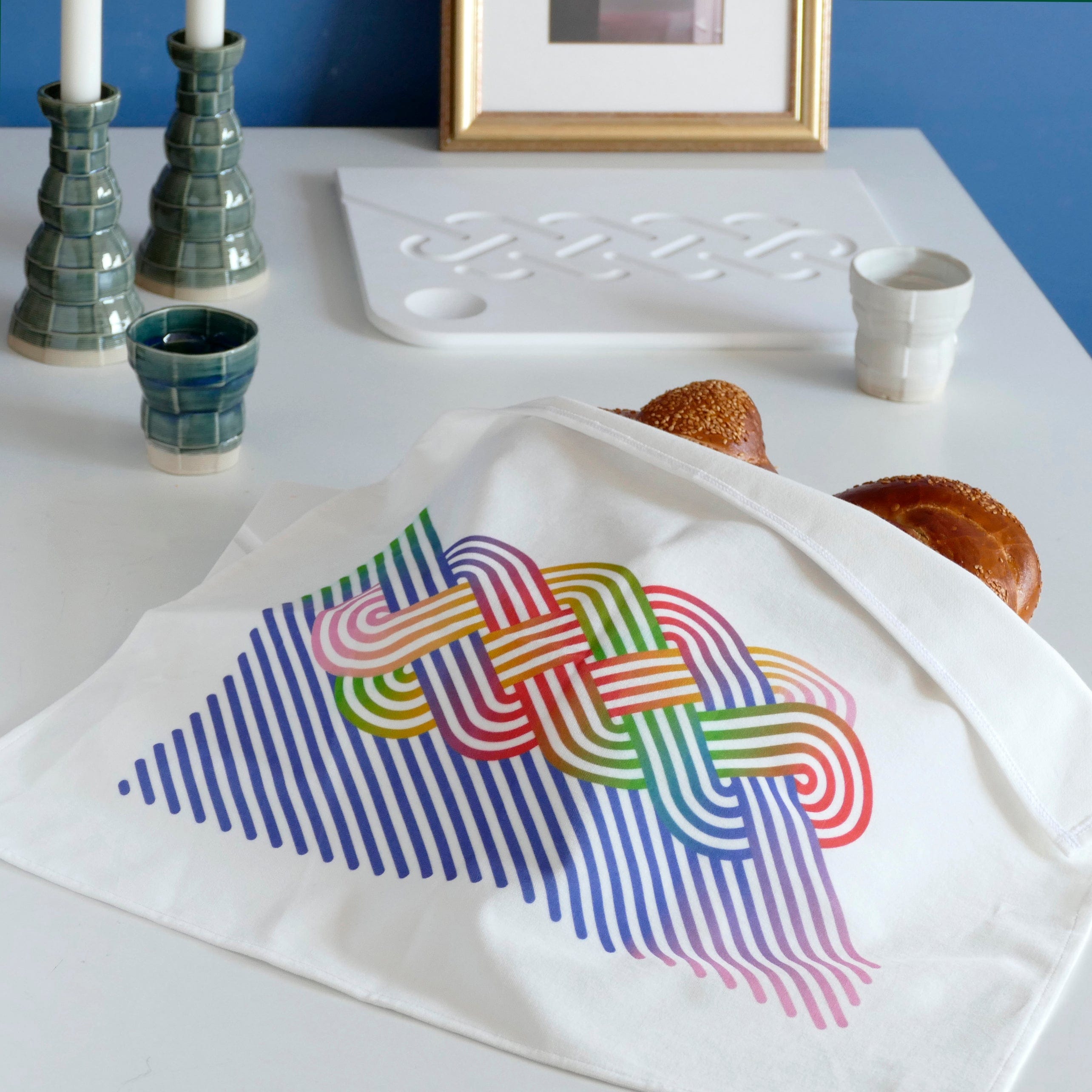 Op-Art Velvet Challah Cover - Rainbow、mySite、topwebapps