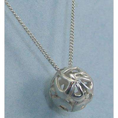 Yonatan Medium Chai Ball Necklace、mySite、topwebapps