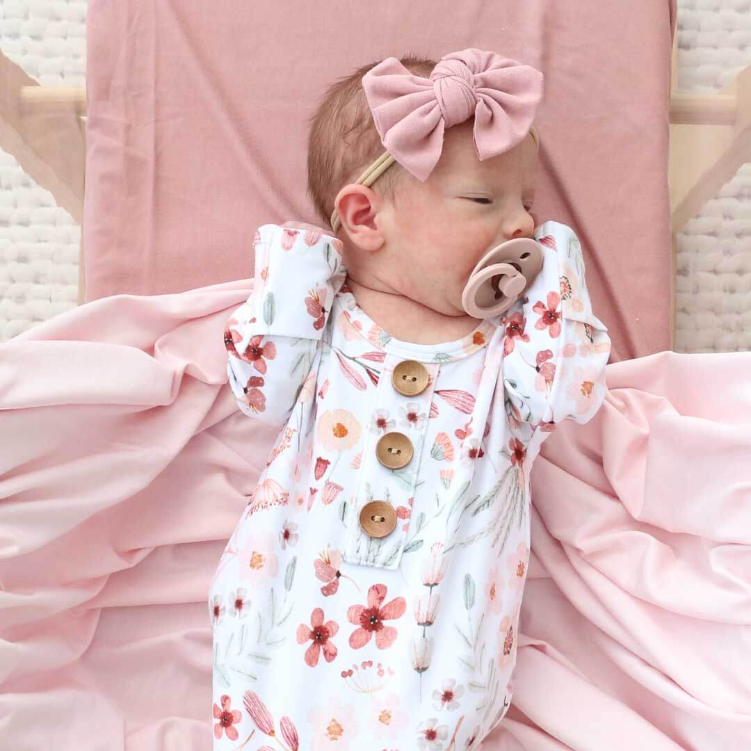  Wren's Wildflower Newborn Baby Knot Gown & Hat、mySite、layawaytickets