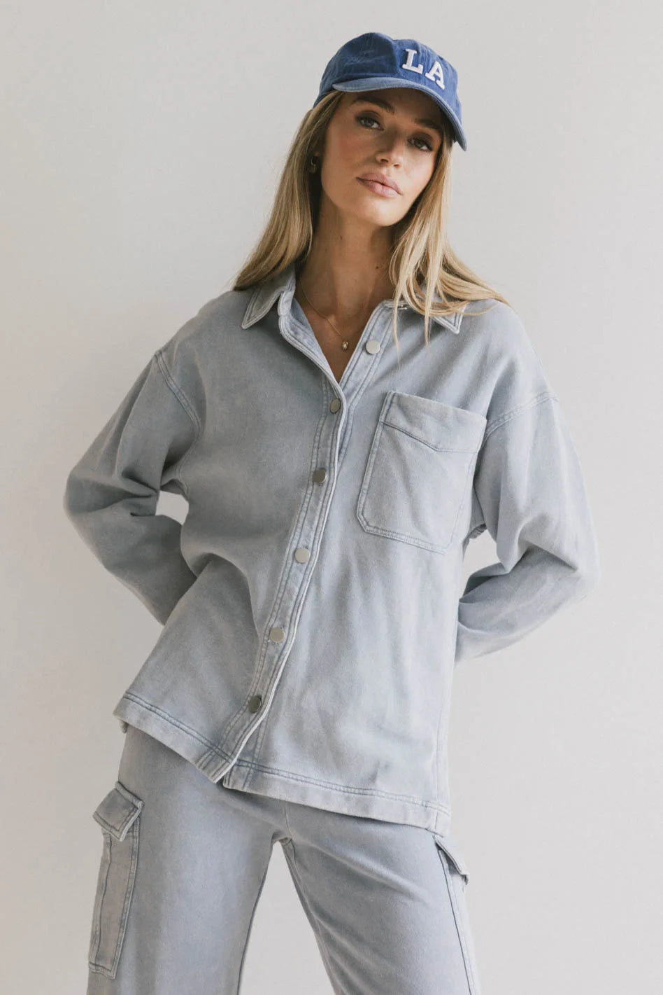 {product_title} - {shop_name}